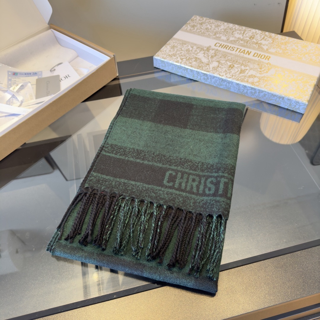 Dior scarf