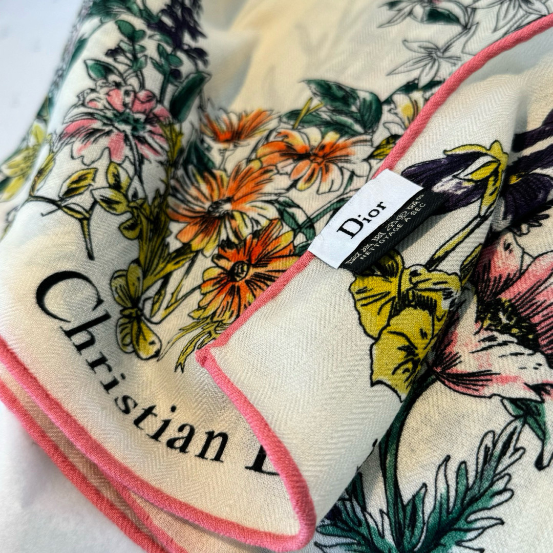 Dior scarf