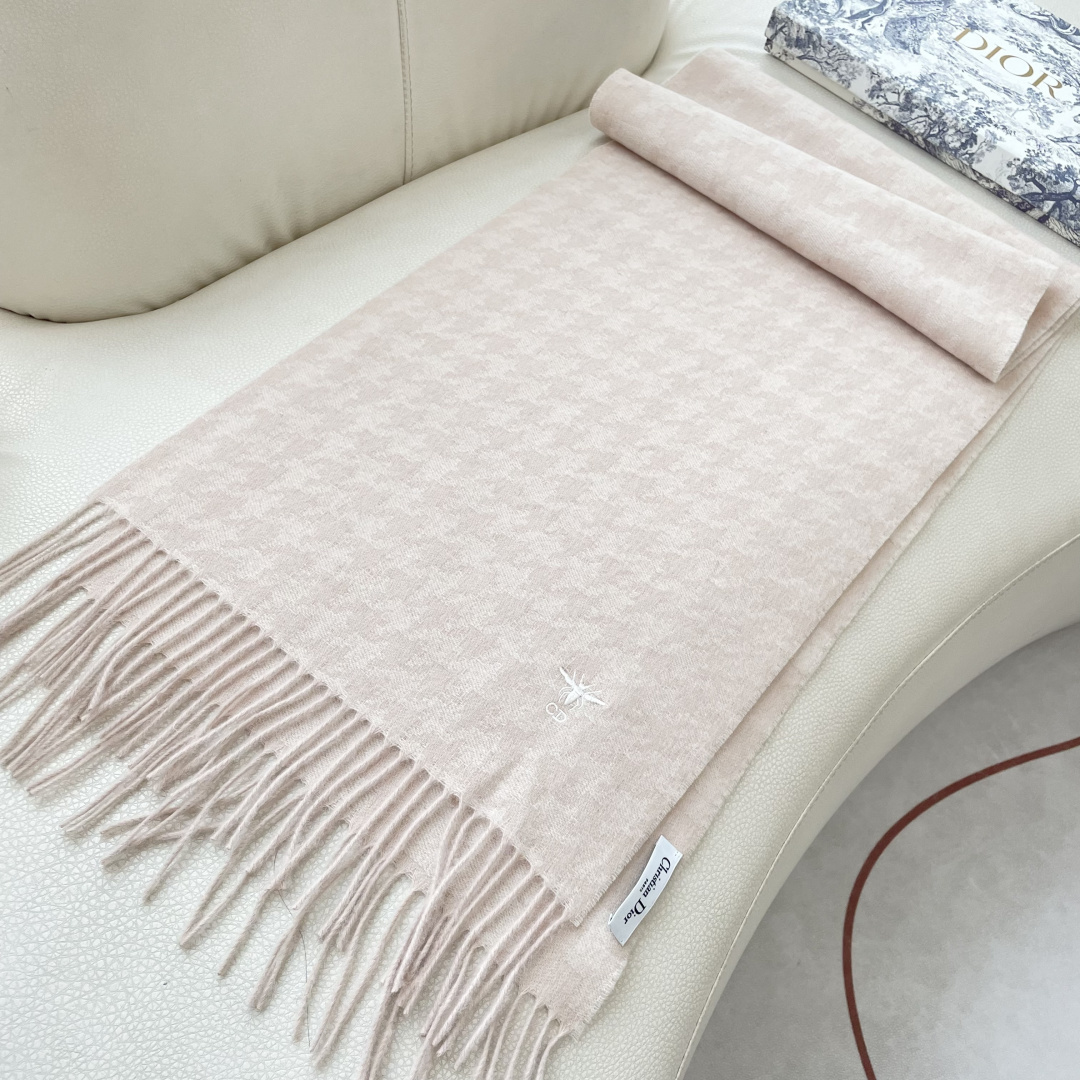 Dior scarf