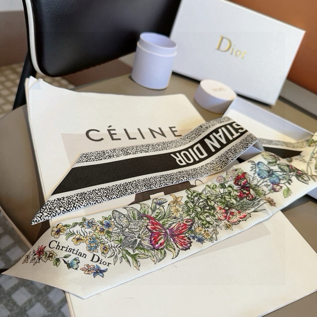 Dior scarf