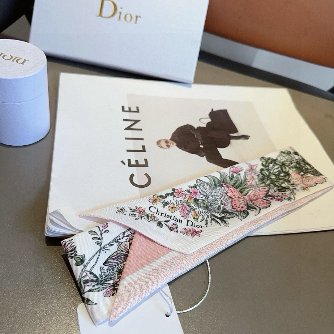 Dior scarf
