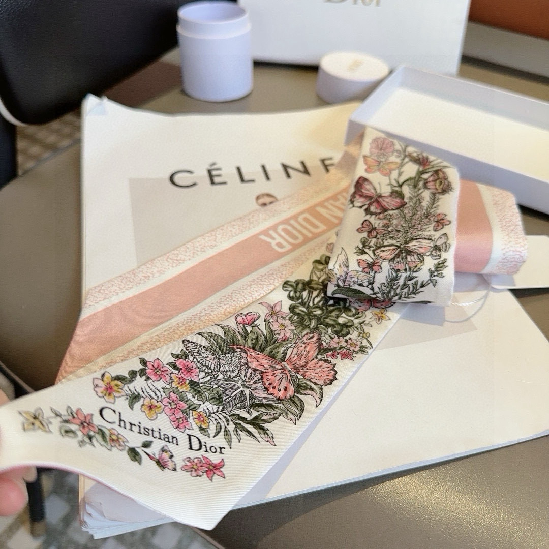 Dior scarf
