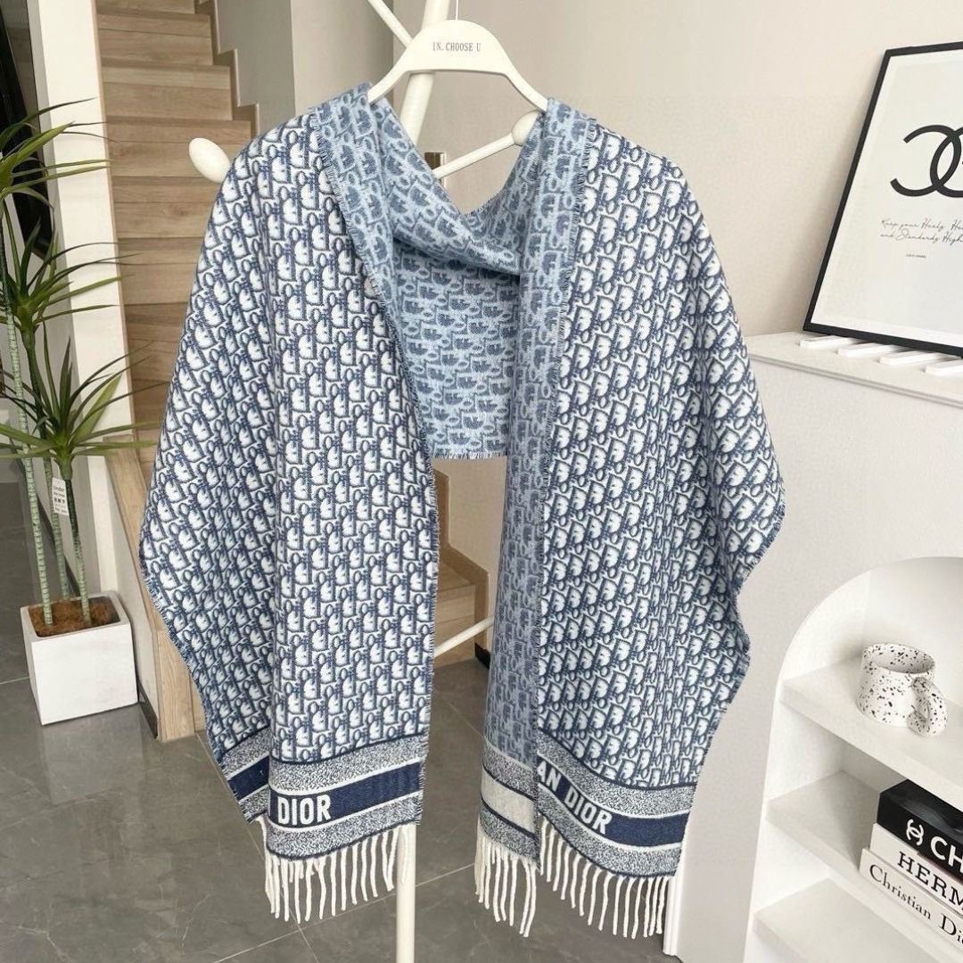 Dior scarf