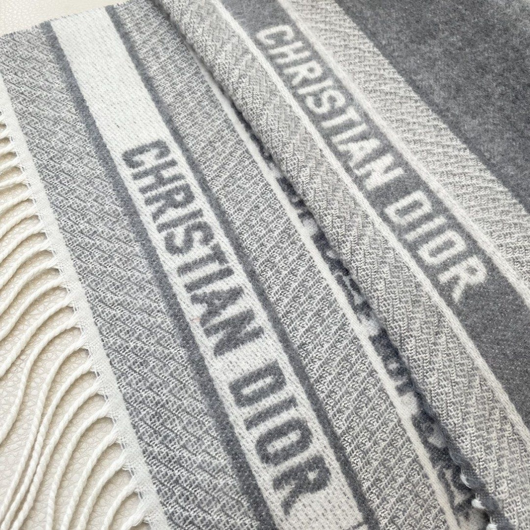 Dior scarf