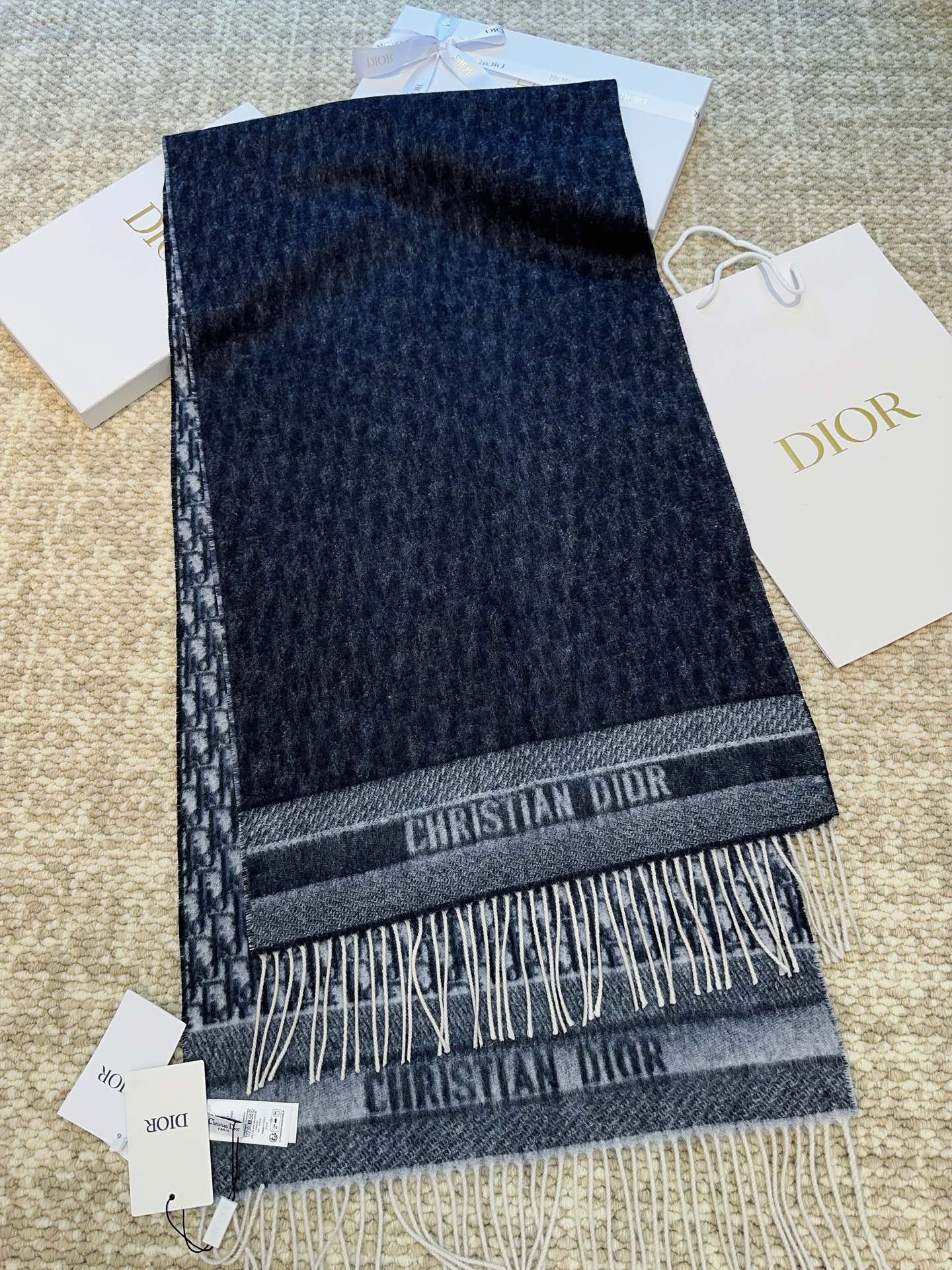 Dior scarf