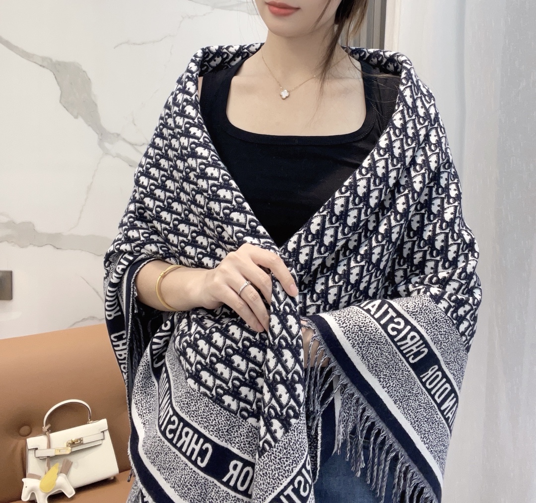 Dior scarf