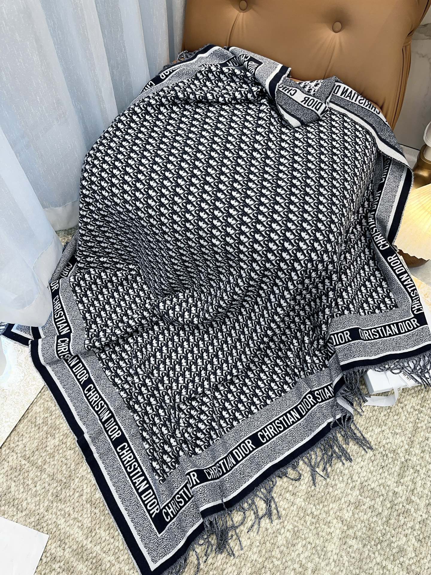 Dior scarf