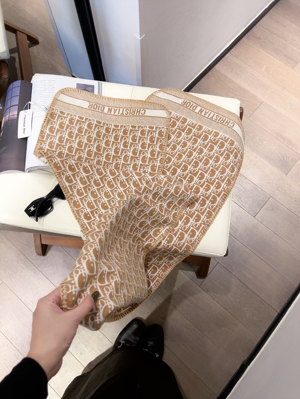 Dior scarf