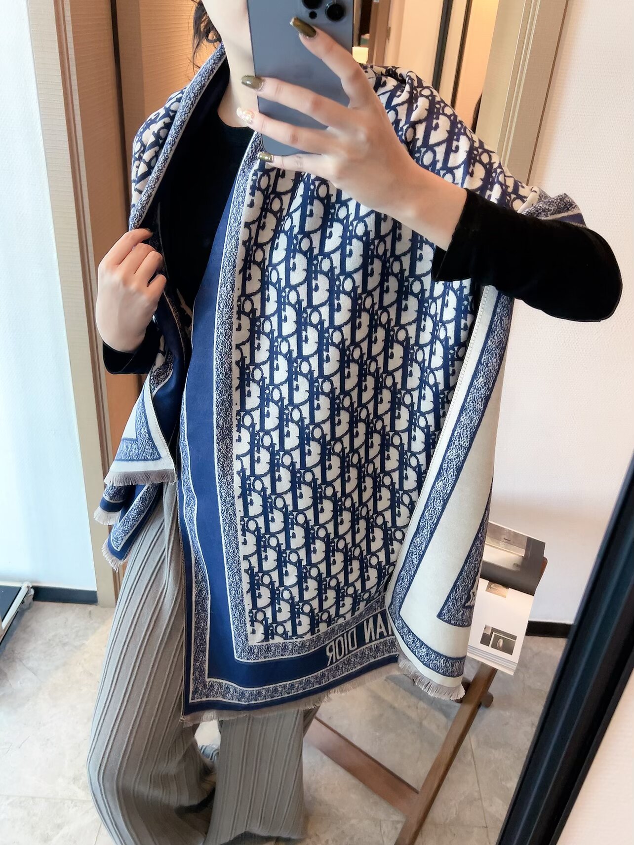 Dior scarf