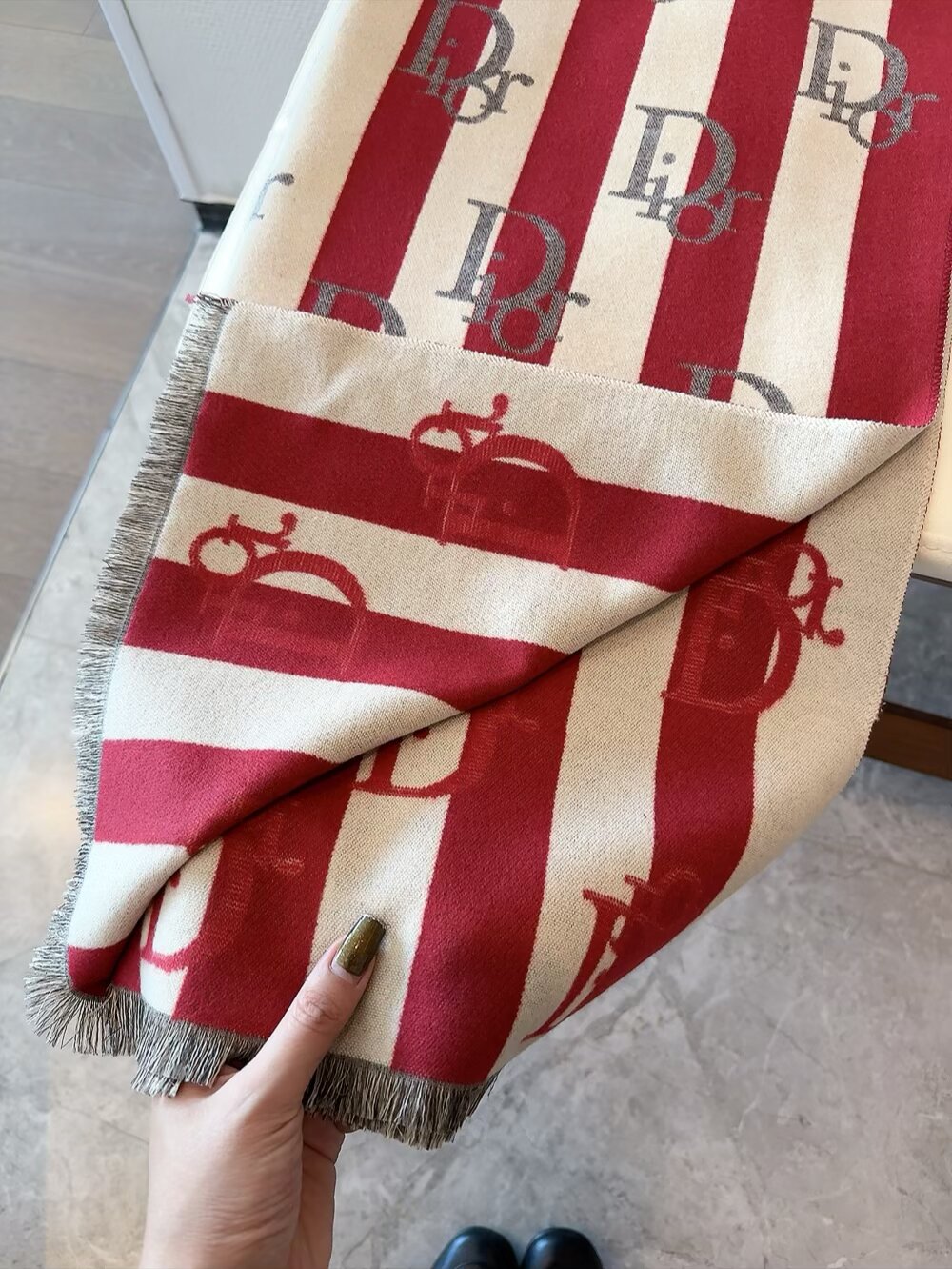 Dior scarf