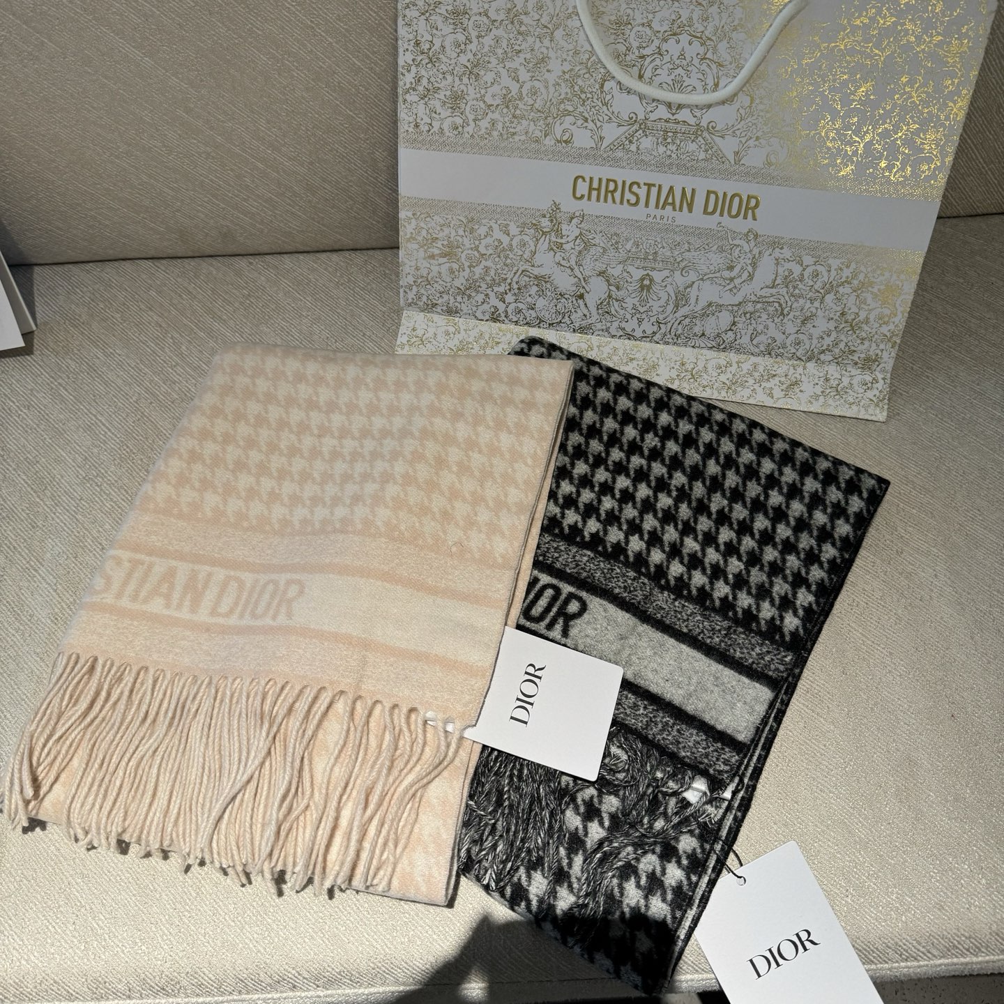 Dior scarf