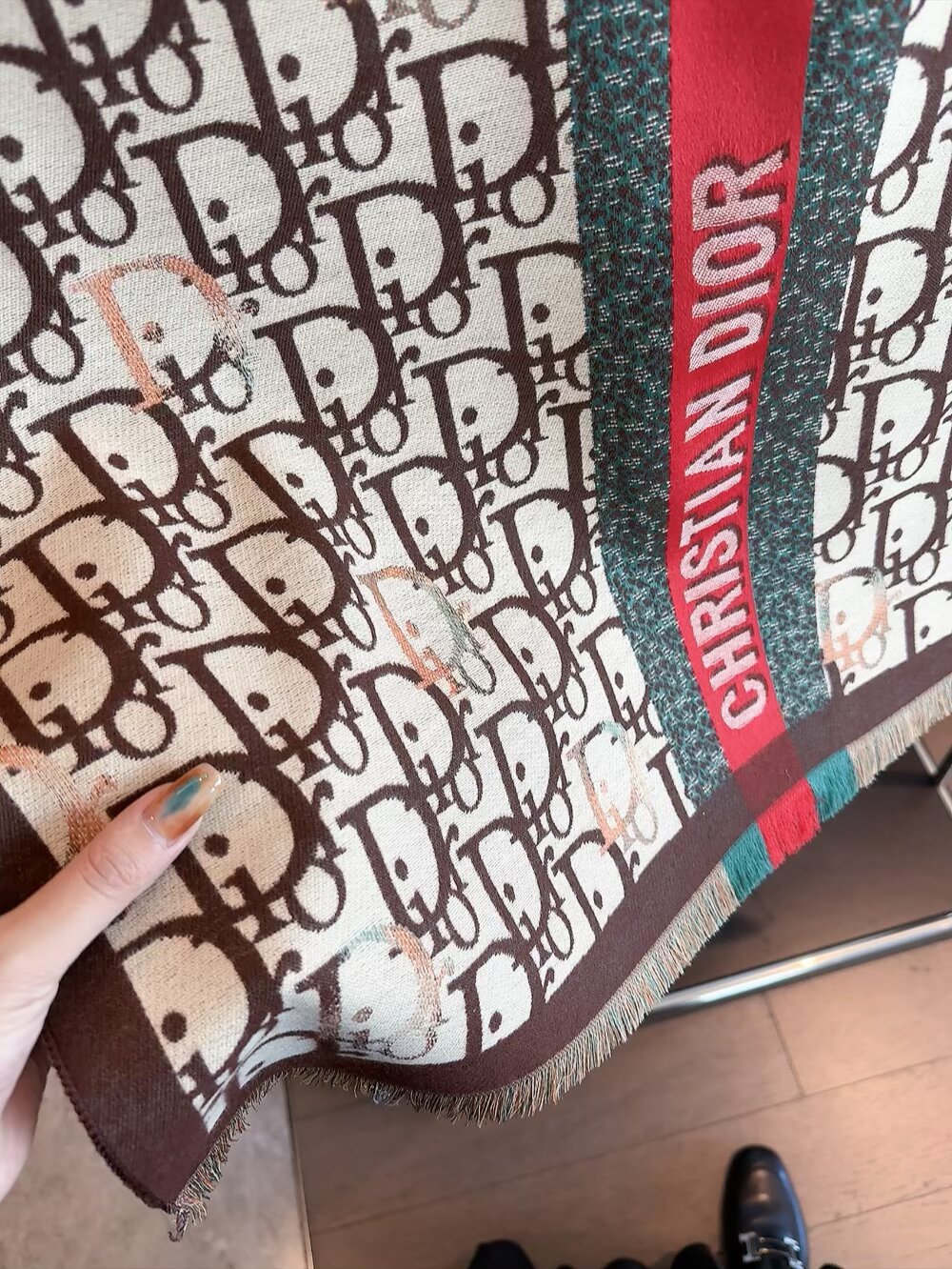 Dior scarf