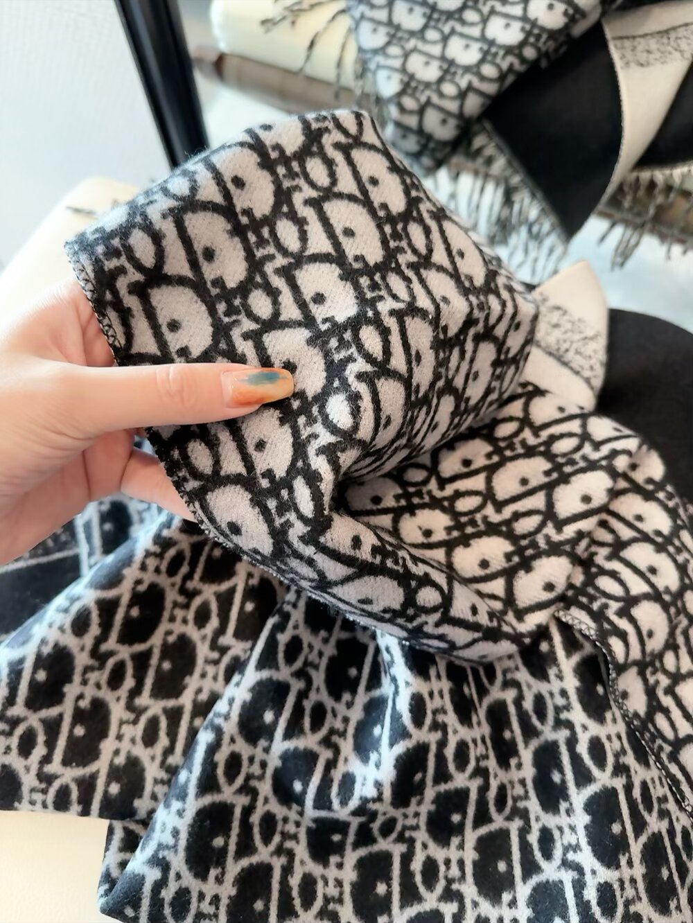 Dior scarf