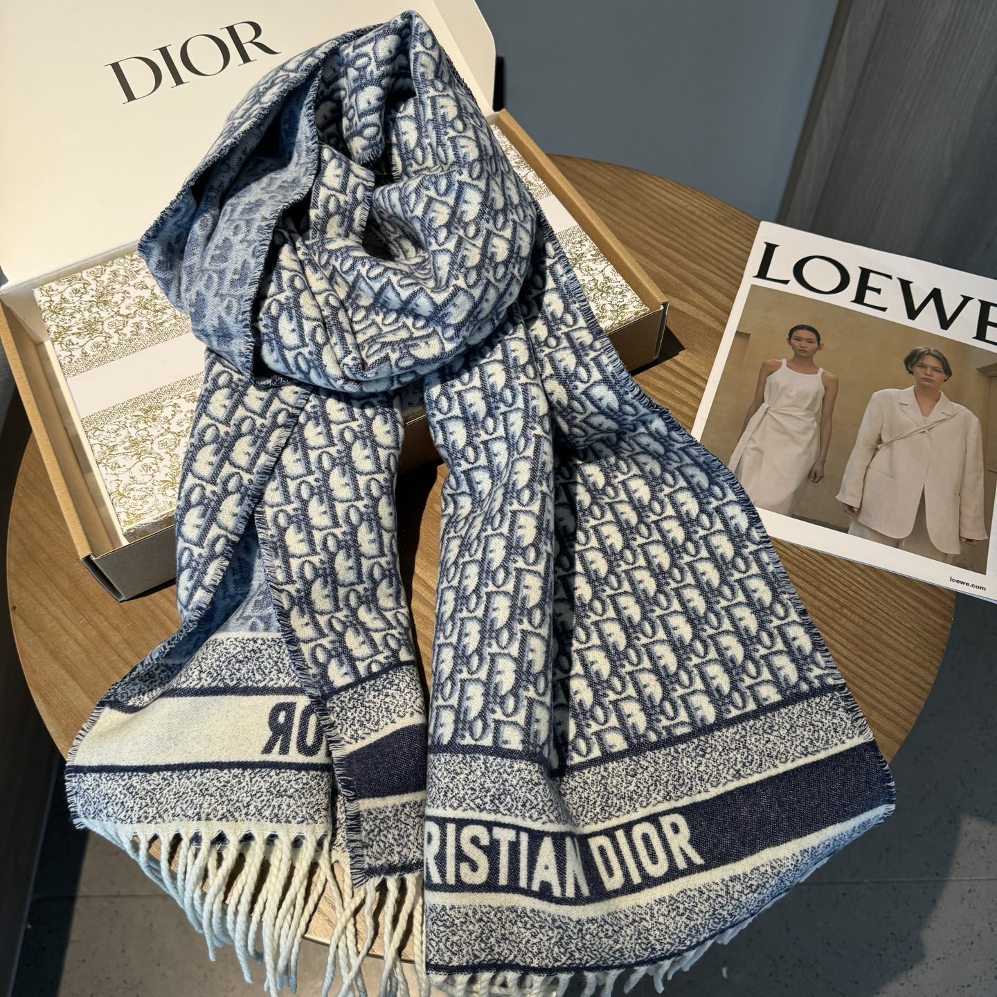 Dior scarf