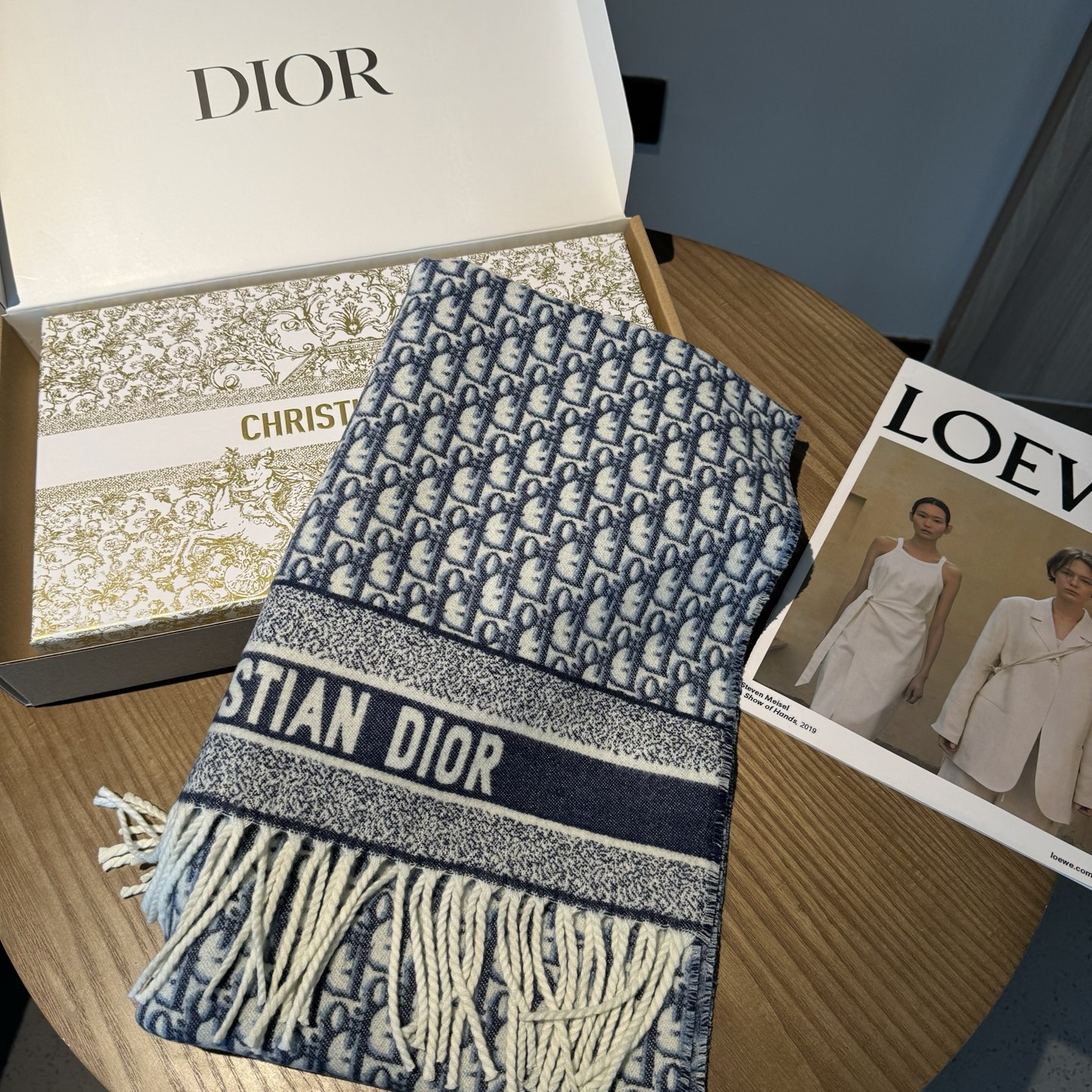 Dior scarf