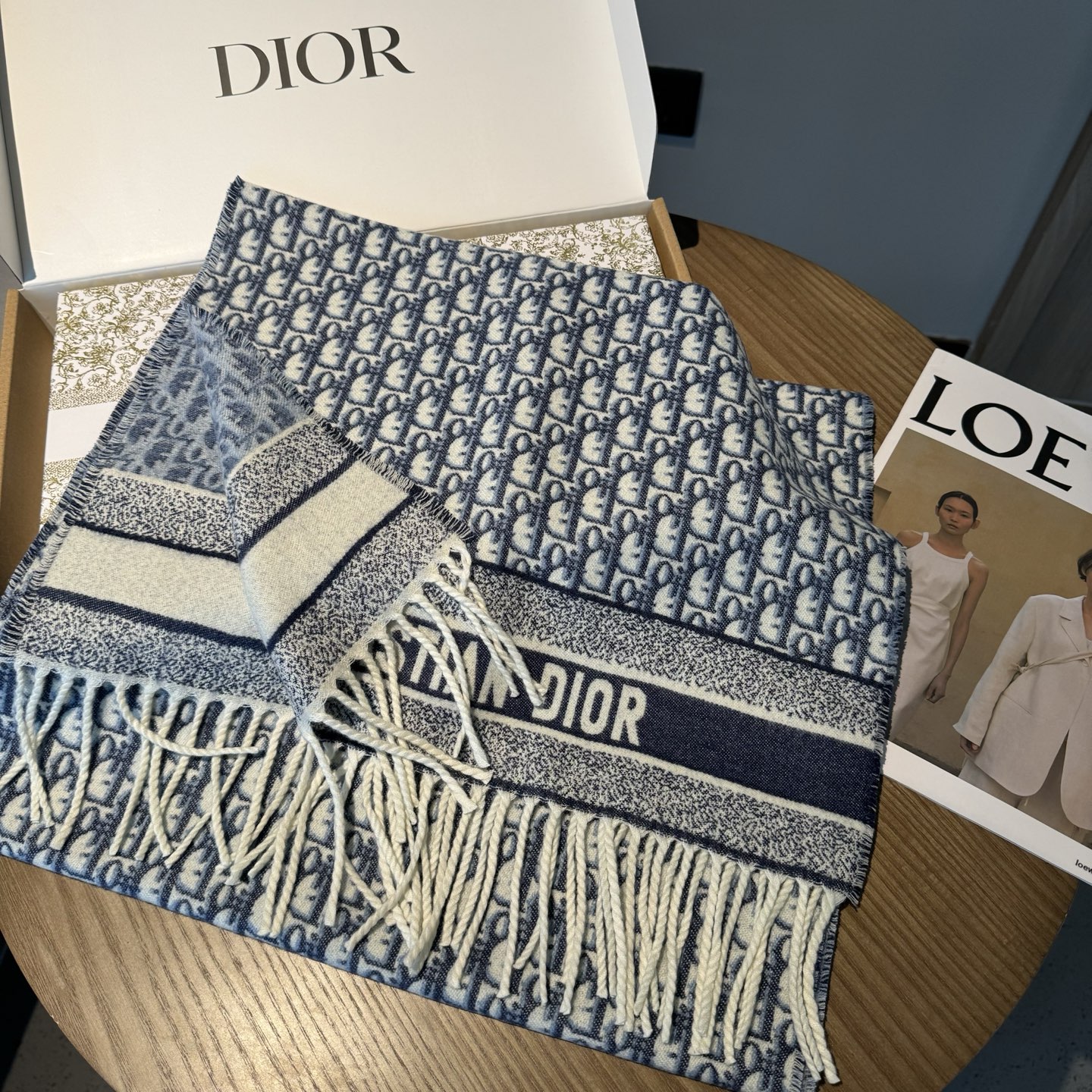 Dior scarf