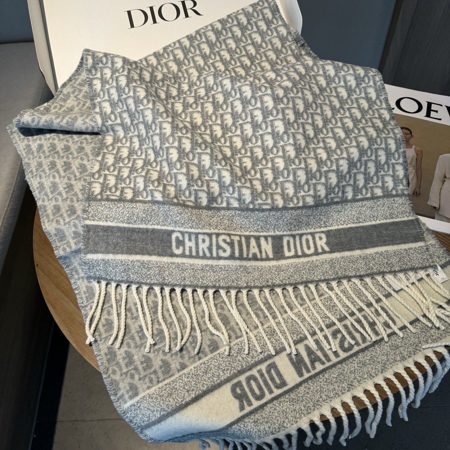 Dior scarf
