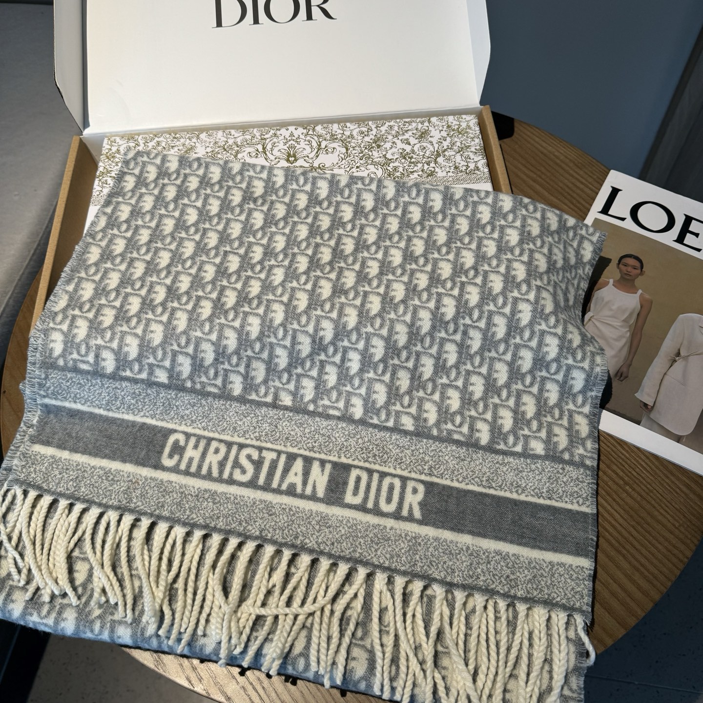 Dior scarf