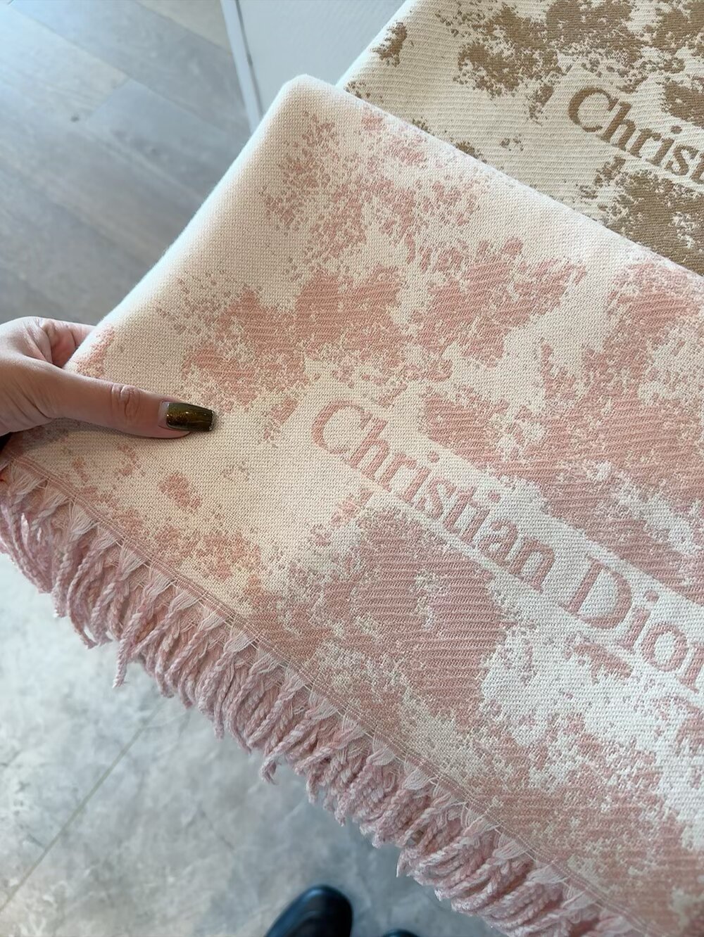 Dior scarf
