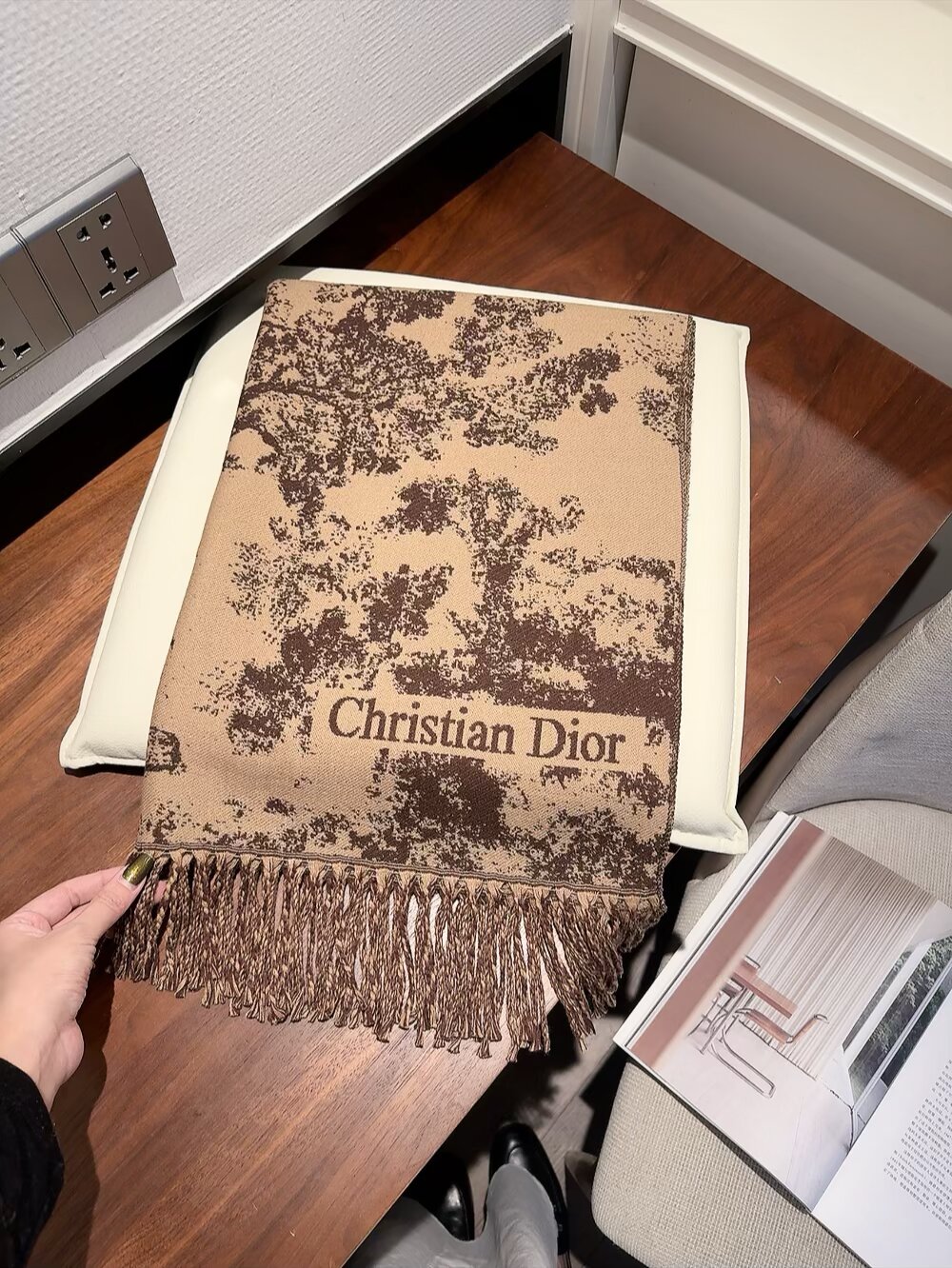 Dior scarf