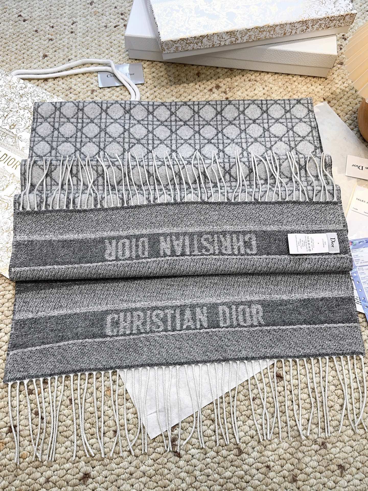 Dior scarf