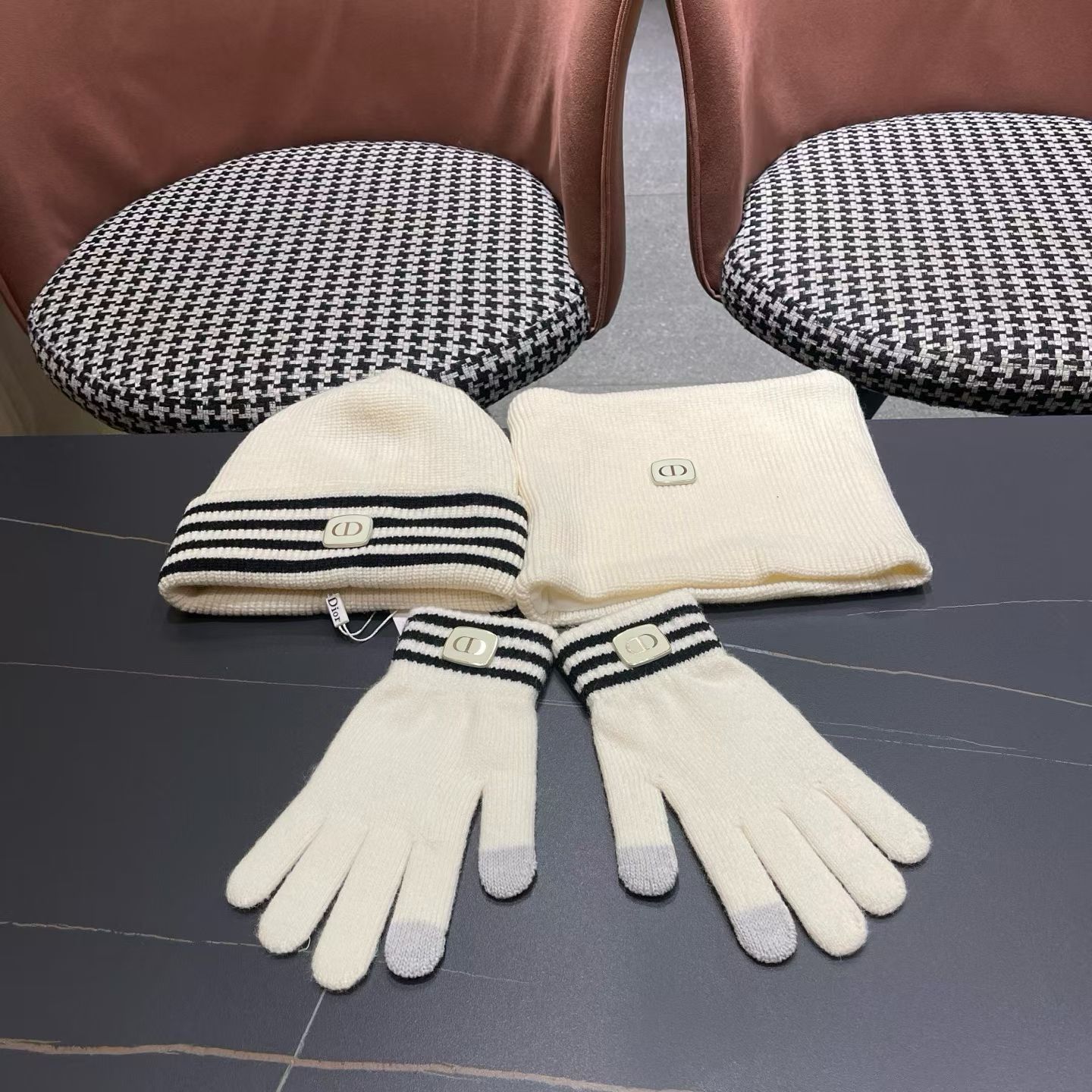 Dior scarf