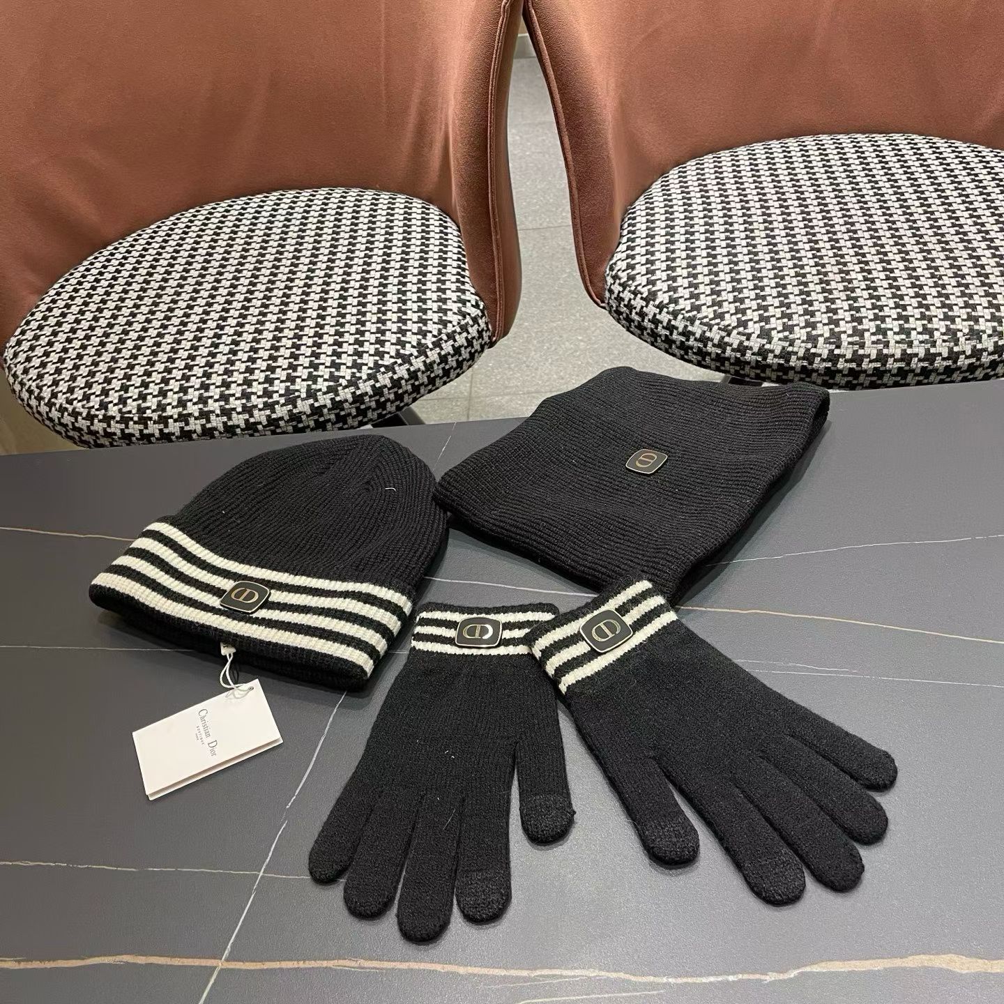 Dior scarf