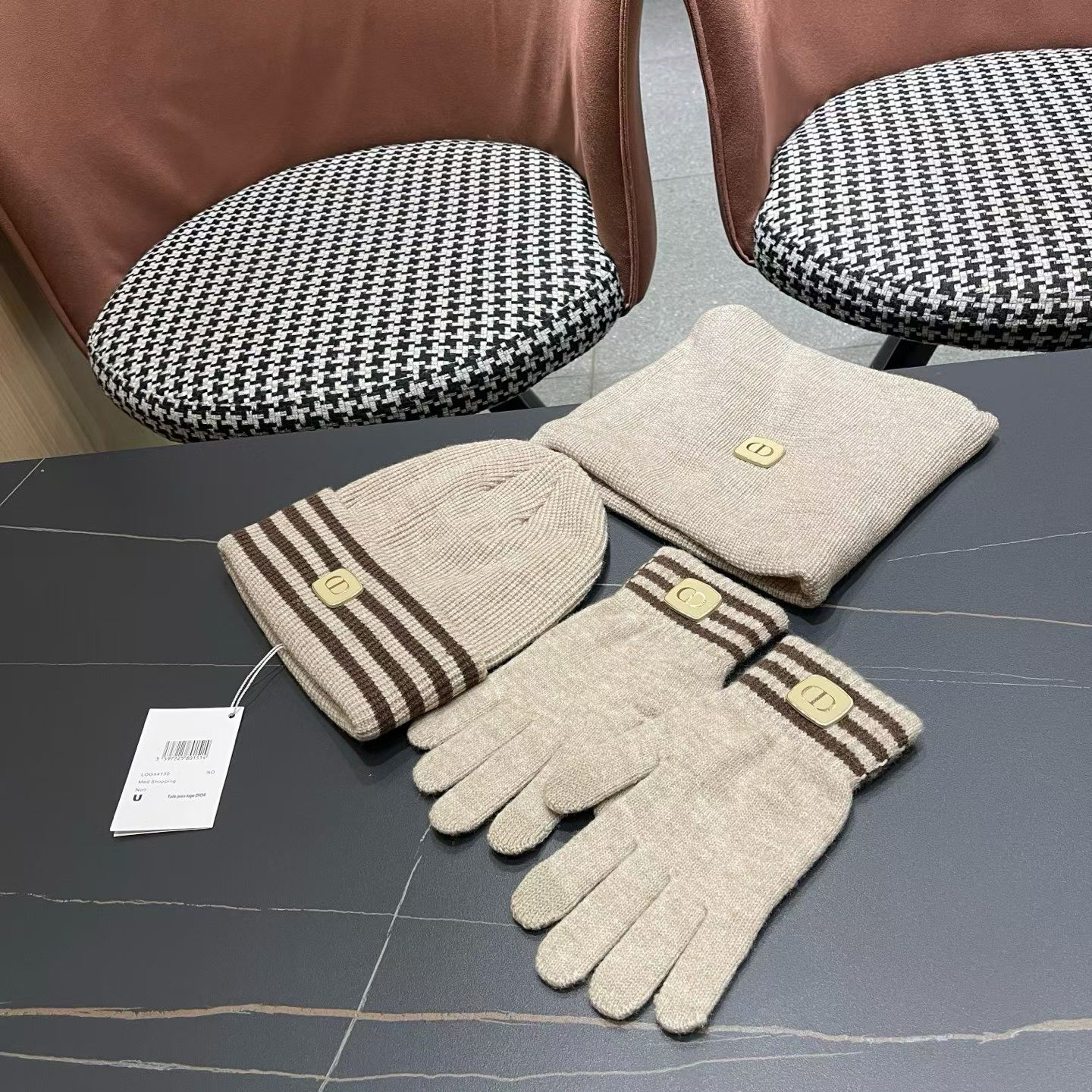 Dior scarf