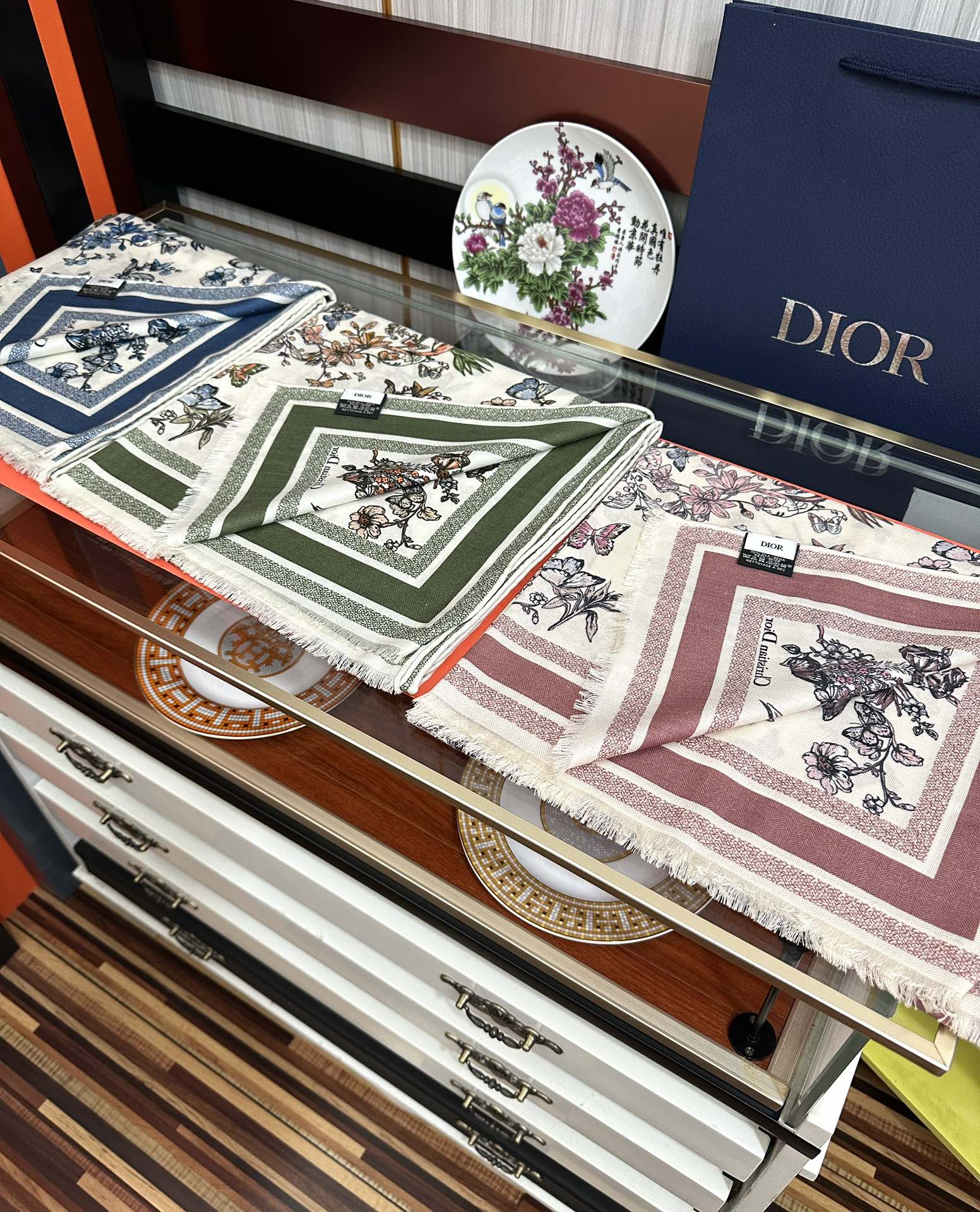 Dior scarf