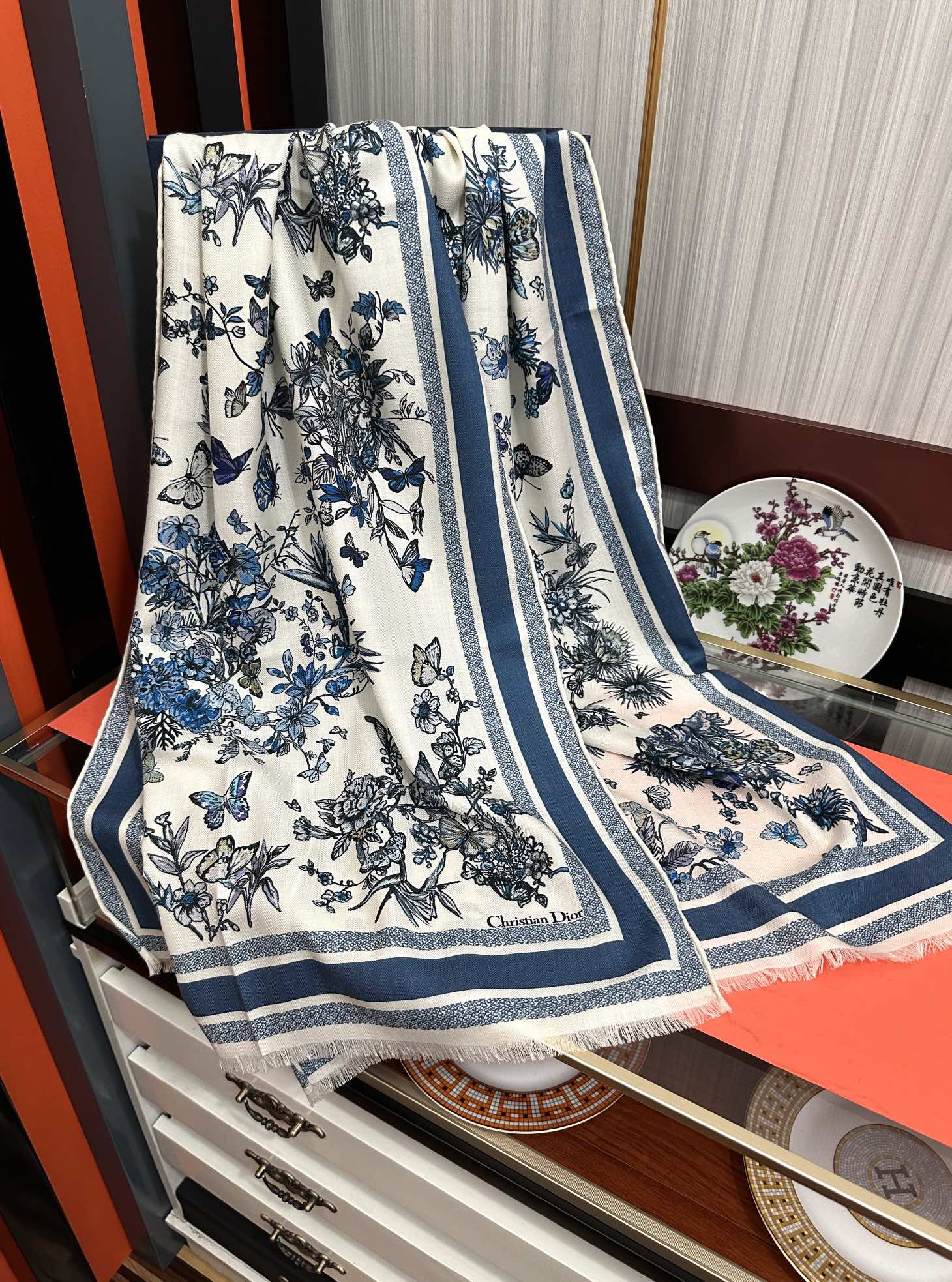 Dior scarf