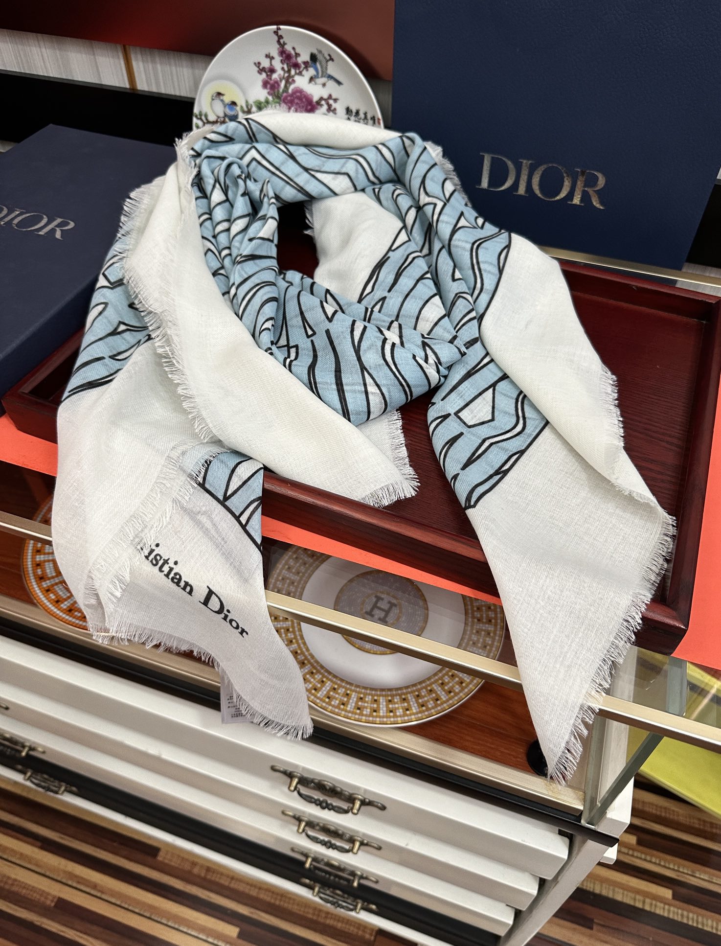 Dior scarf