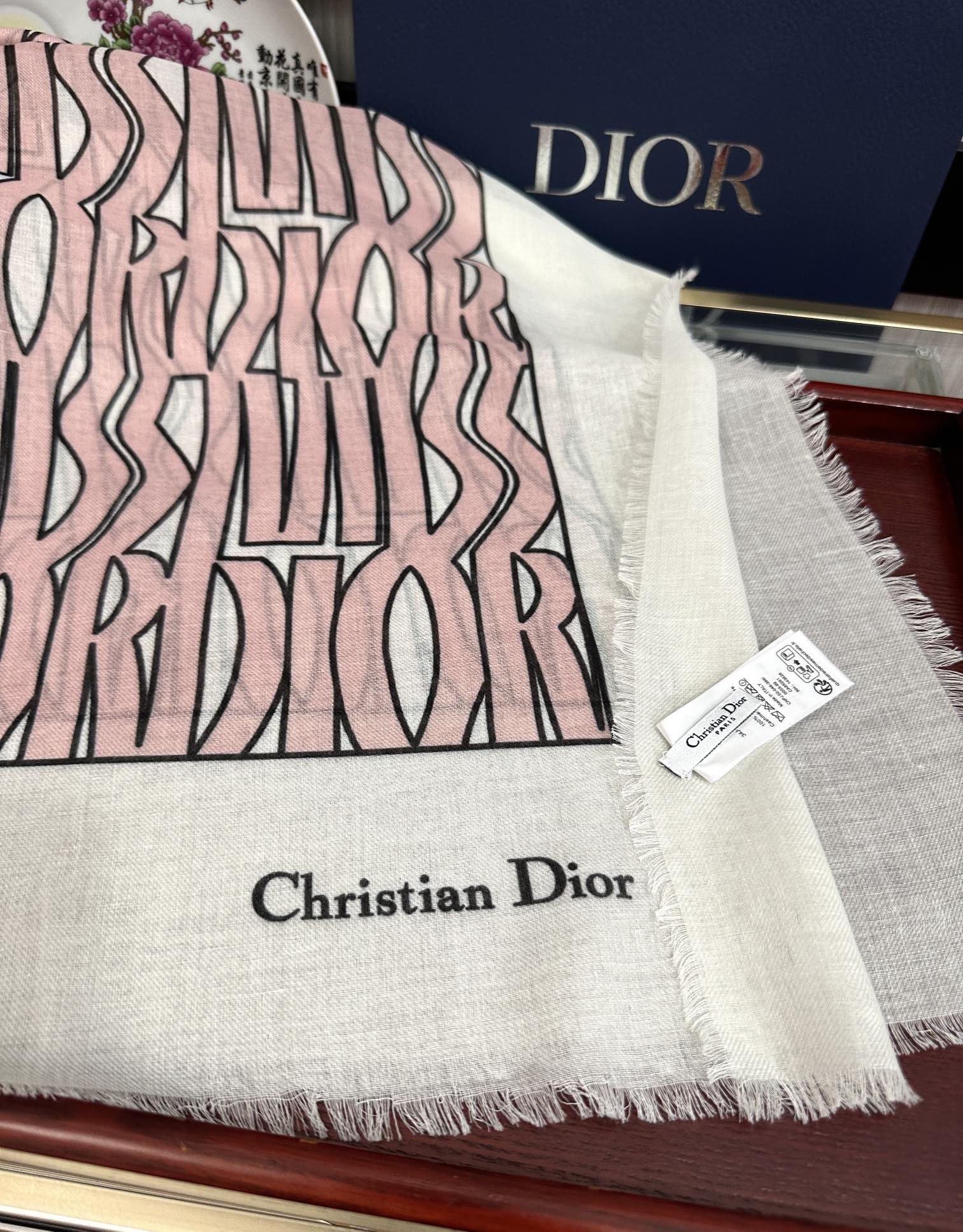 Dior scarf