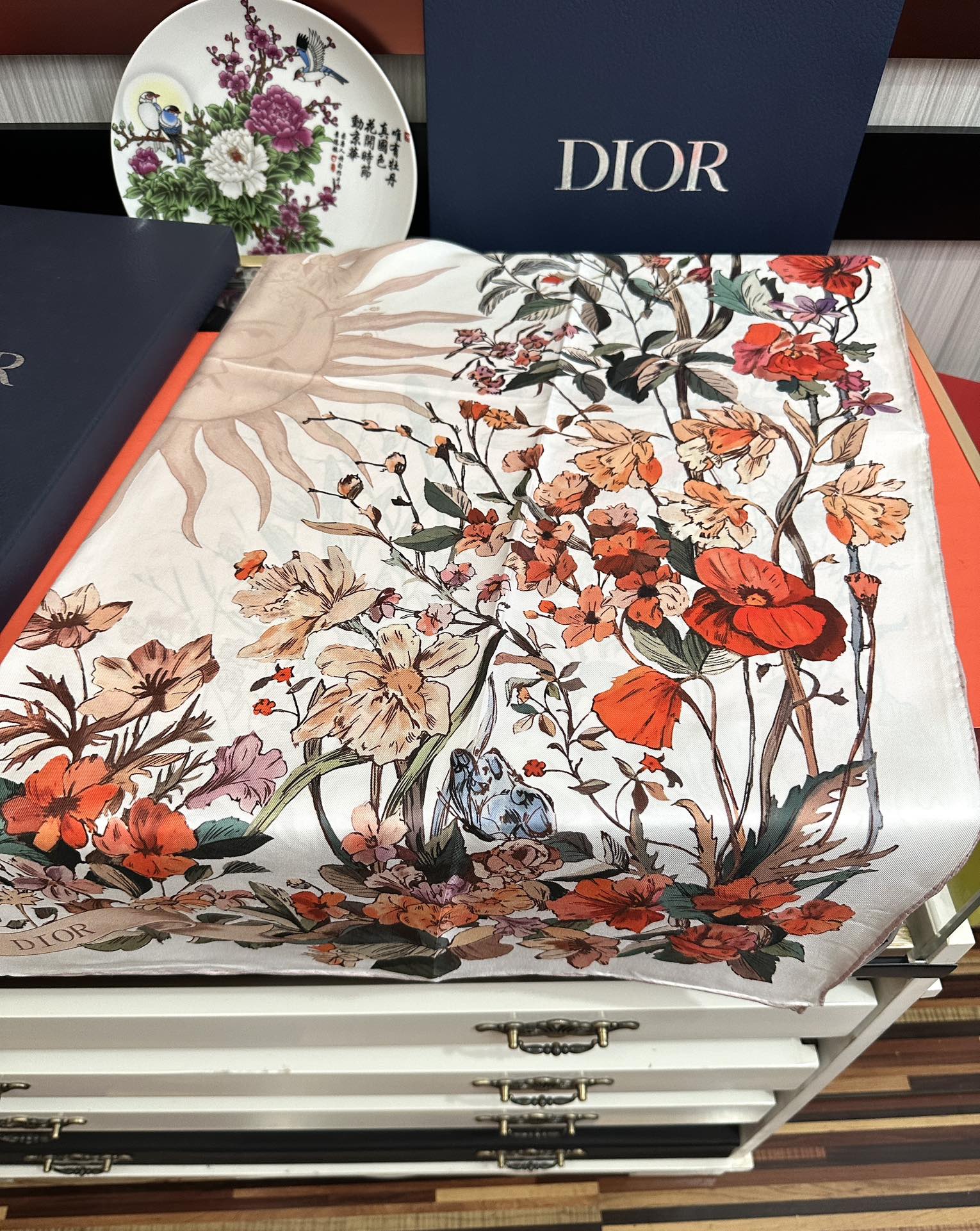 Dior scarf