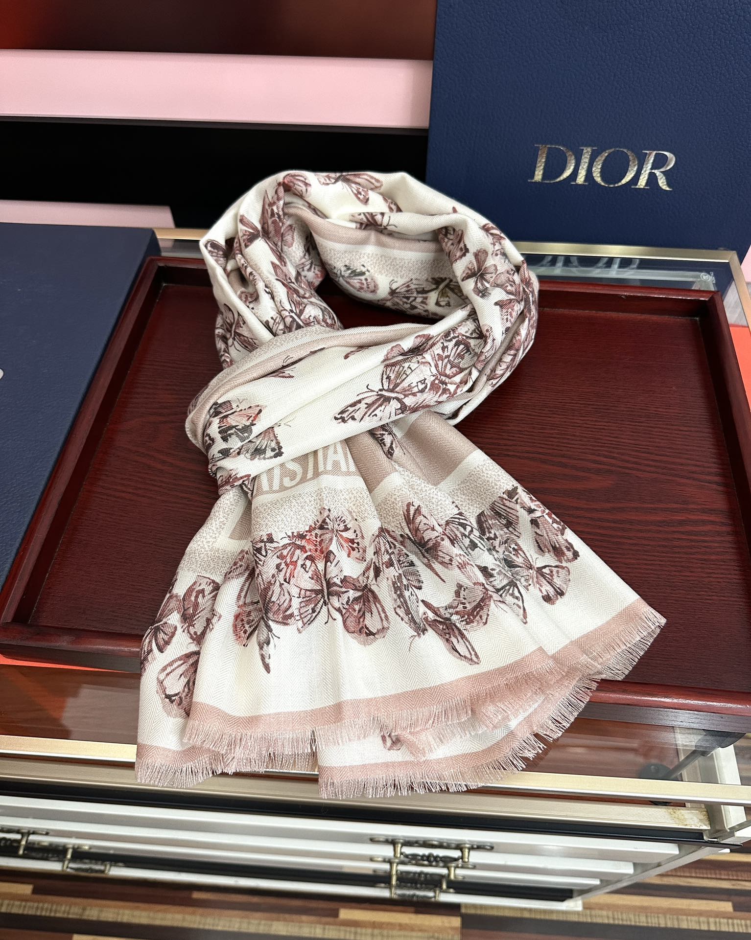 Dior scarf