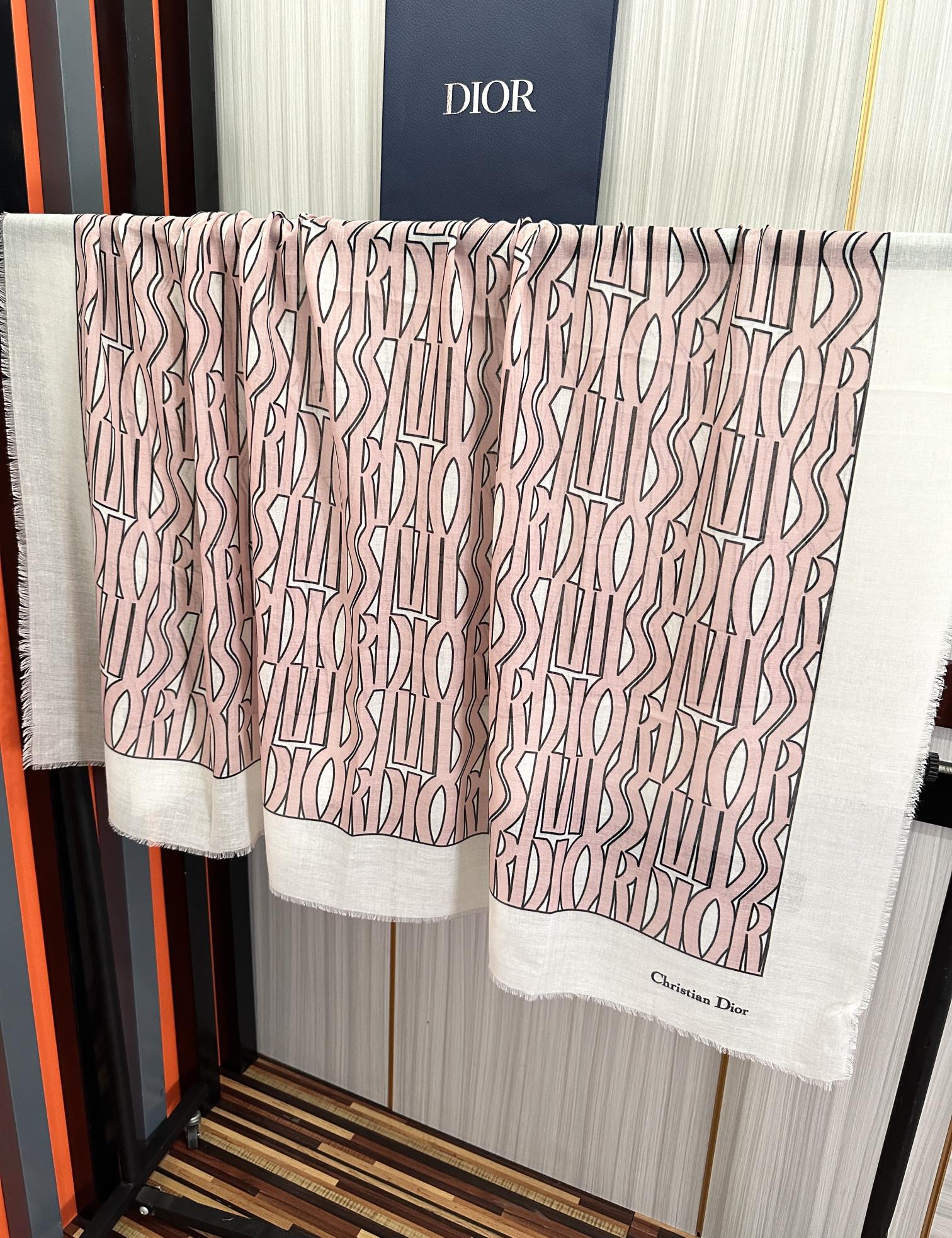 Dior scarf