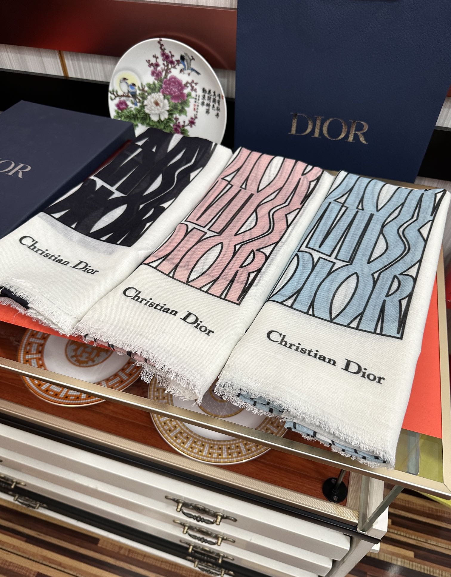 Dior scarf