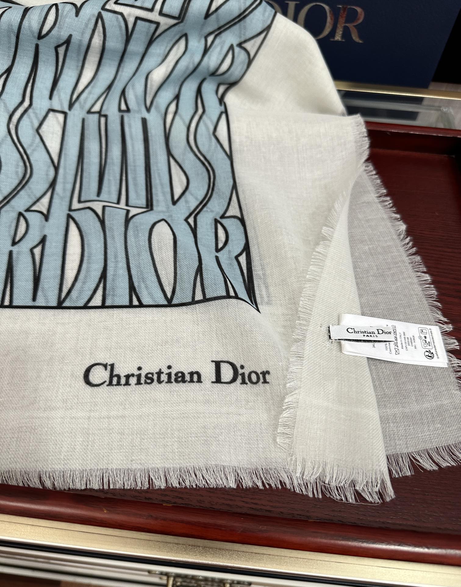 Dior scarf