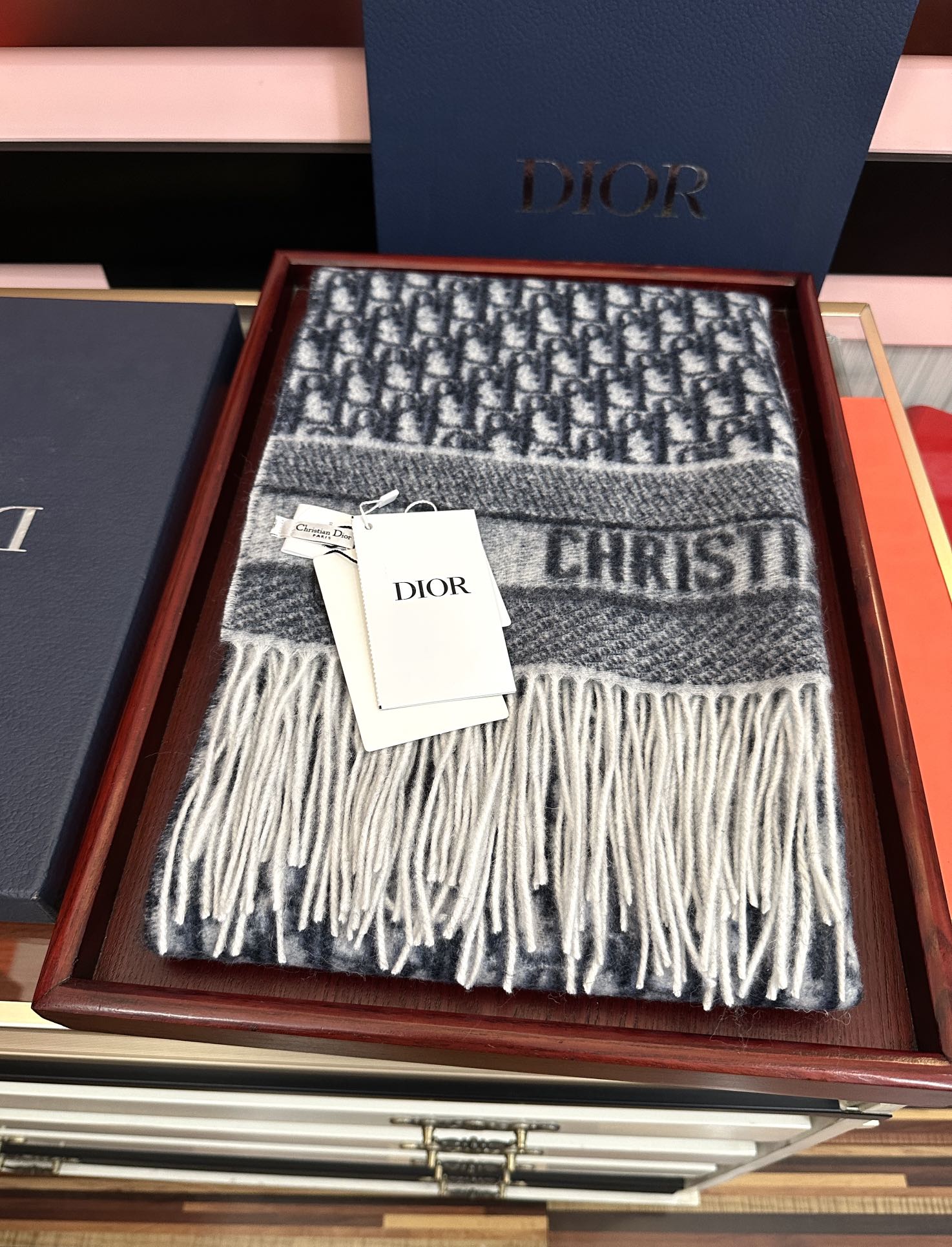 Dior scarf