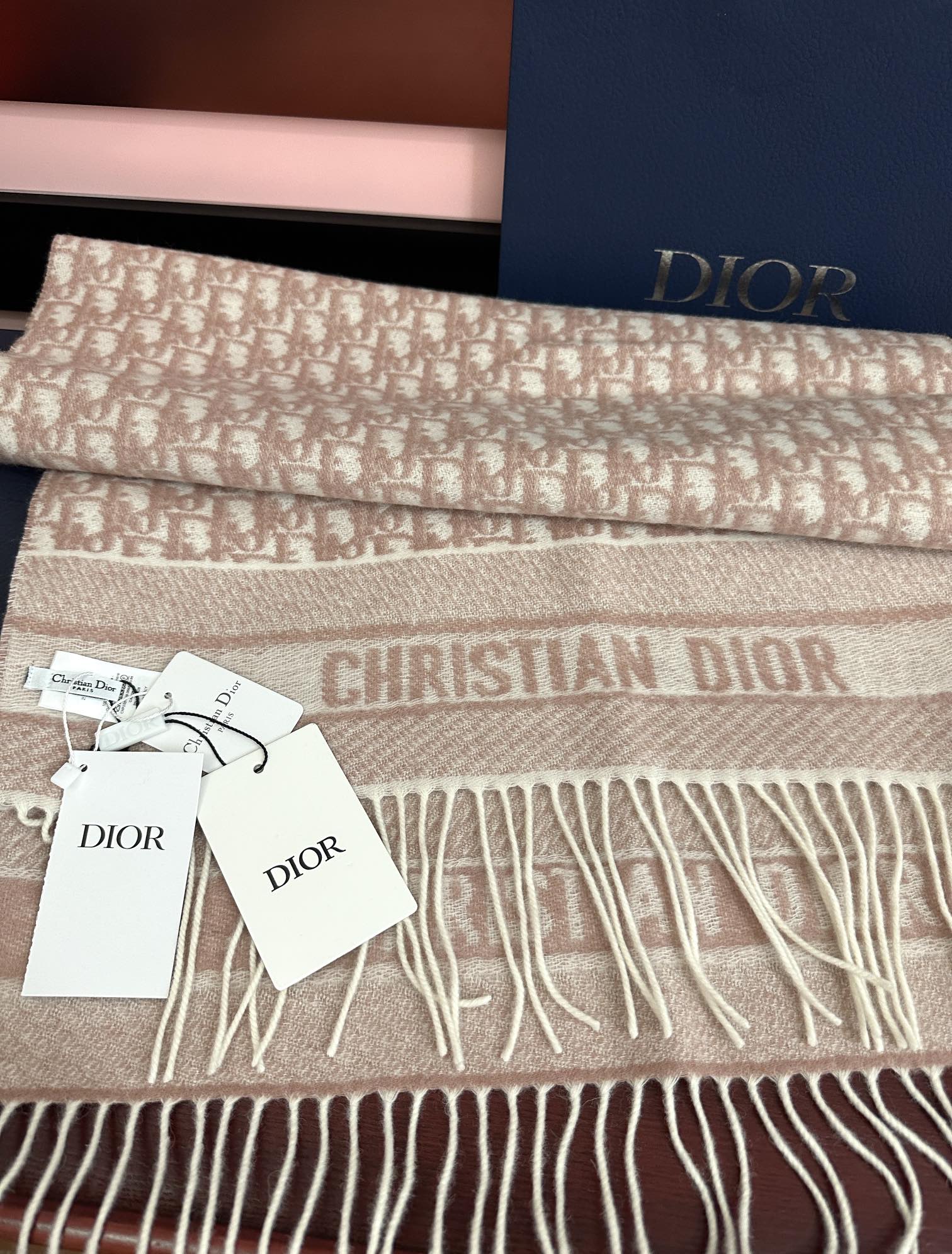 Dior scarf