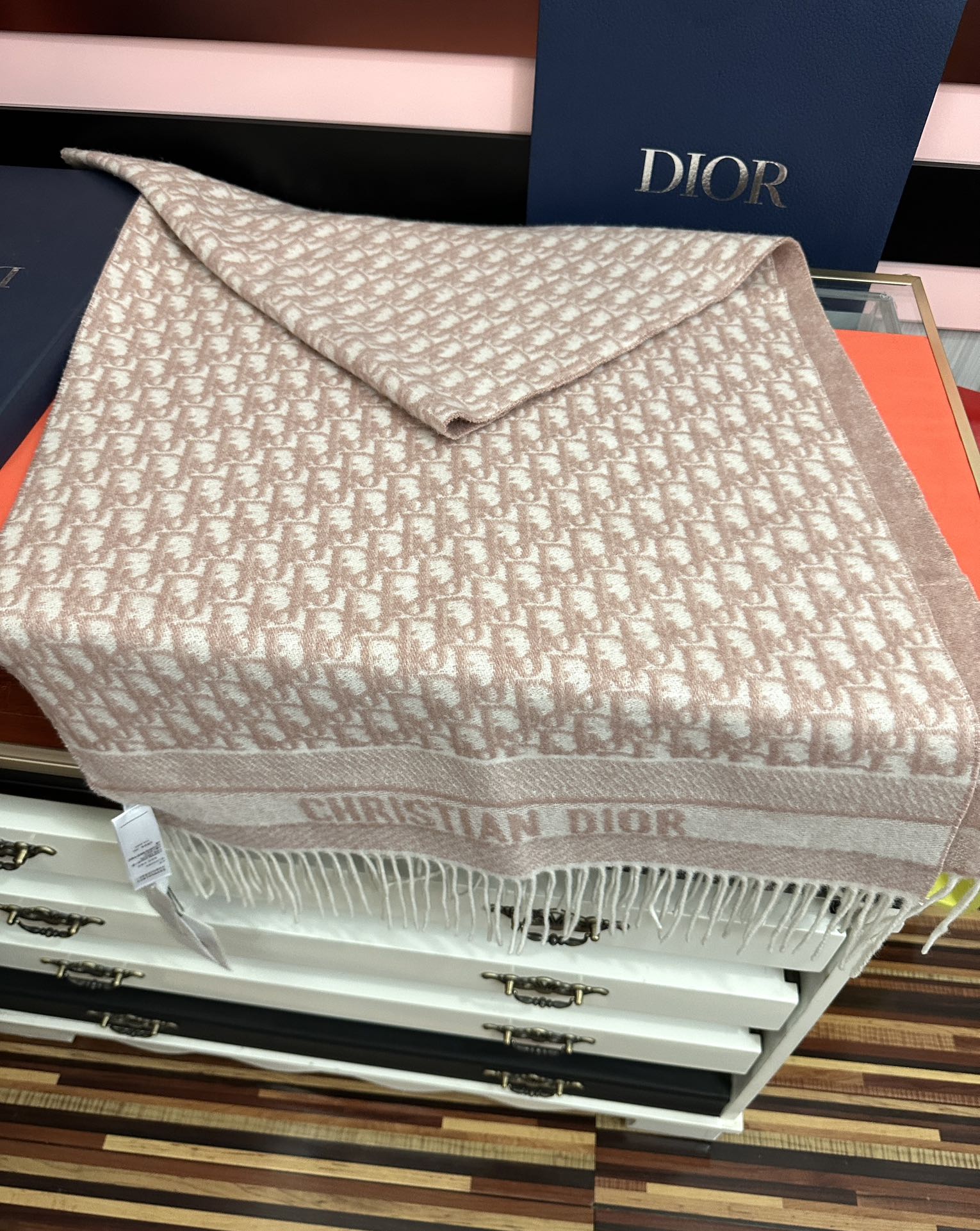 Dior scarf