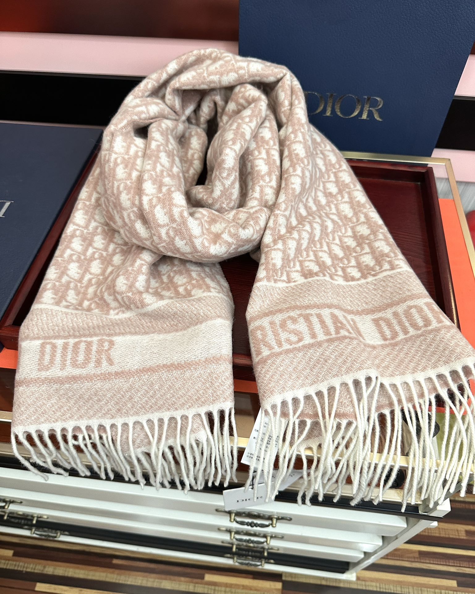 Dior scarf