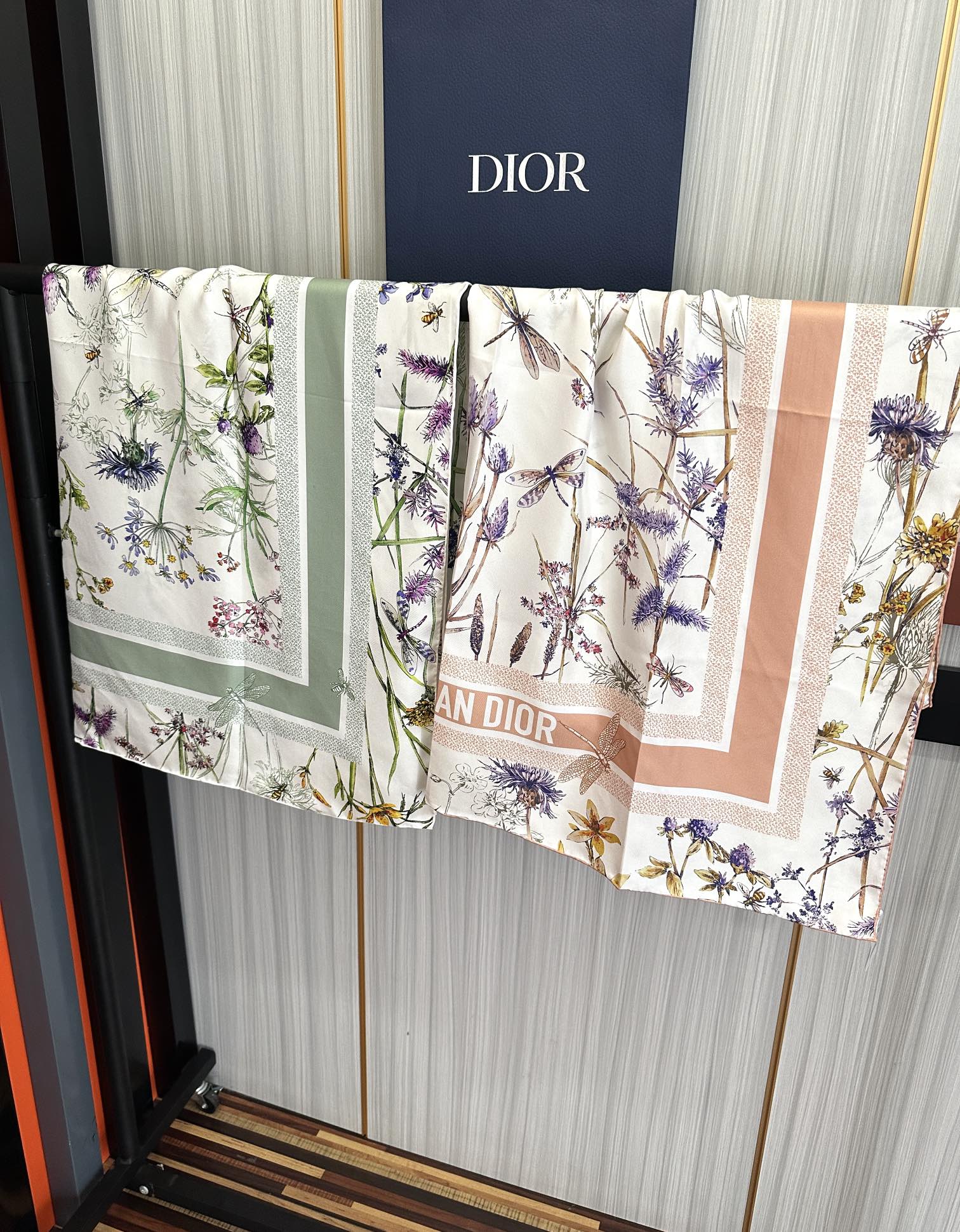 Dior scarf