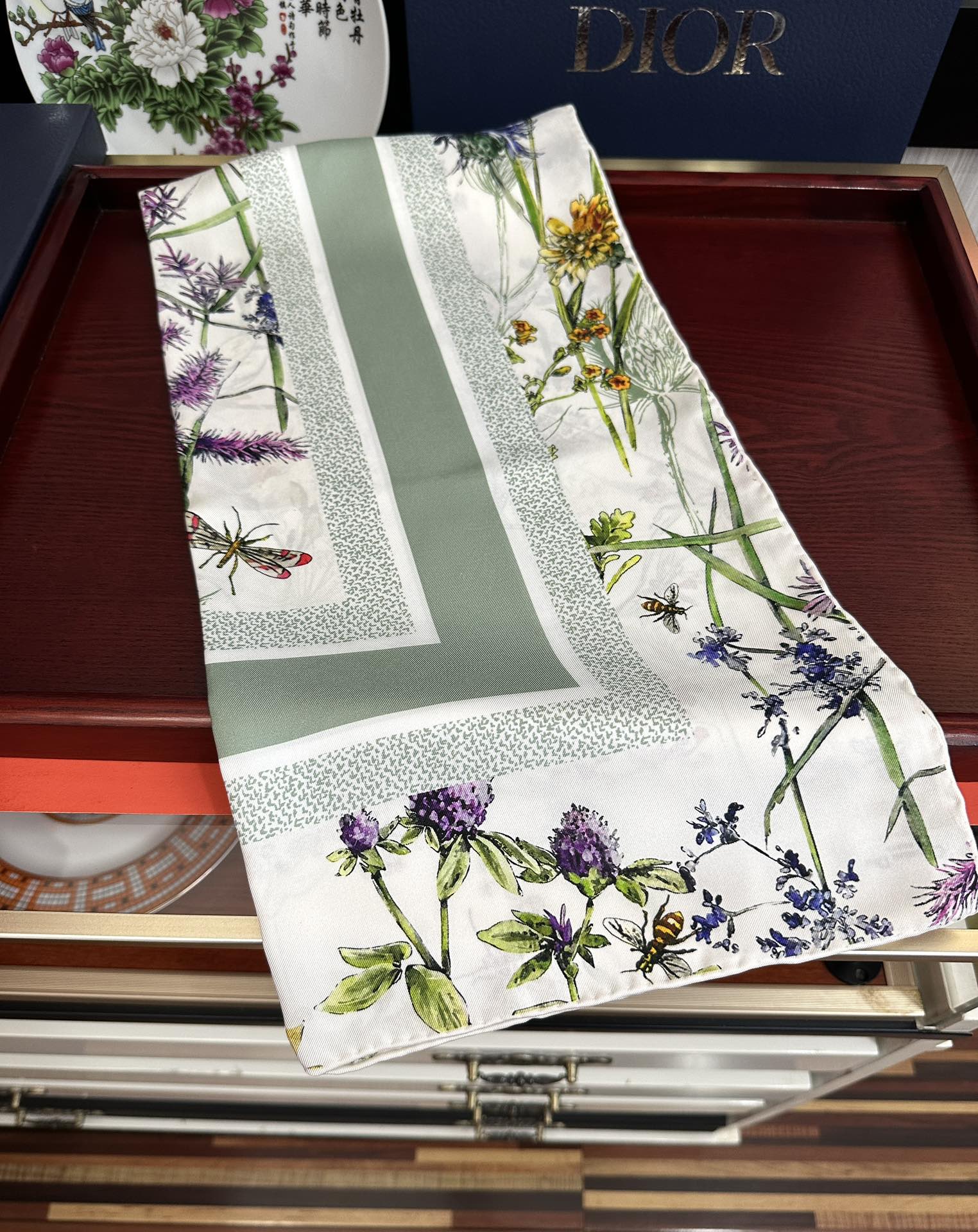 Dior scarf