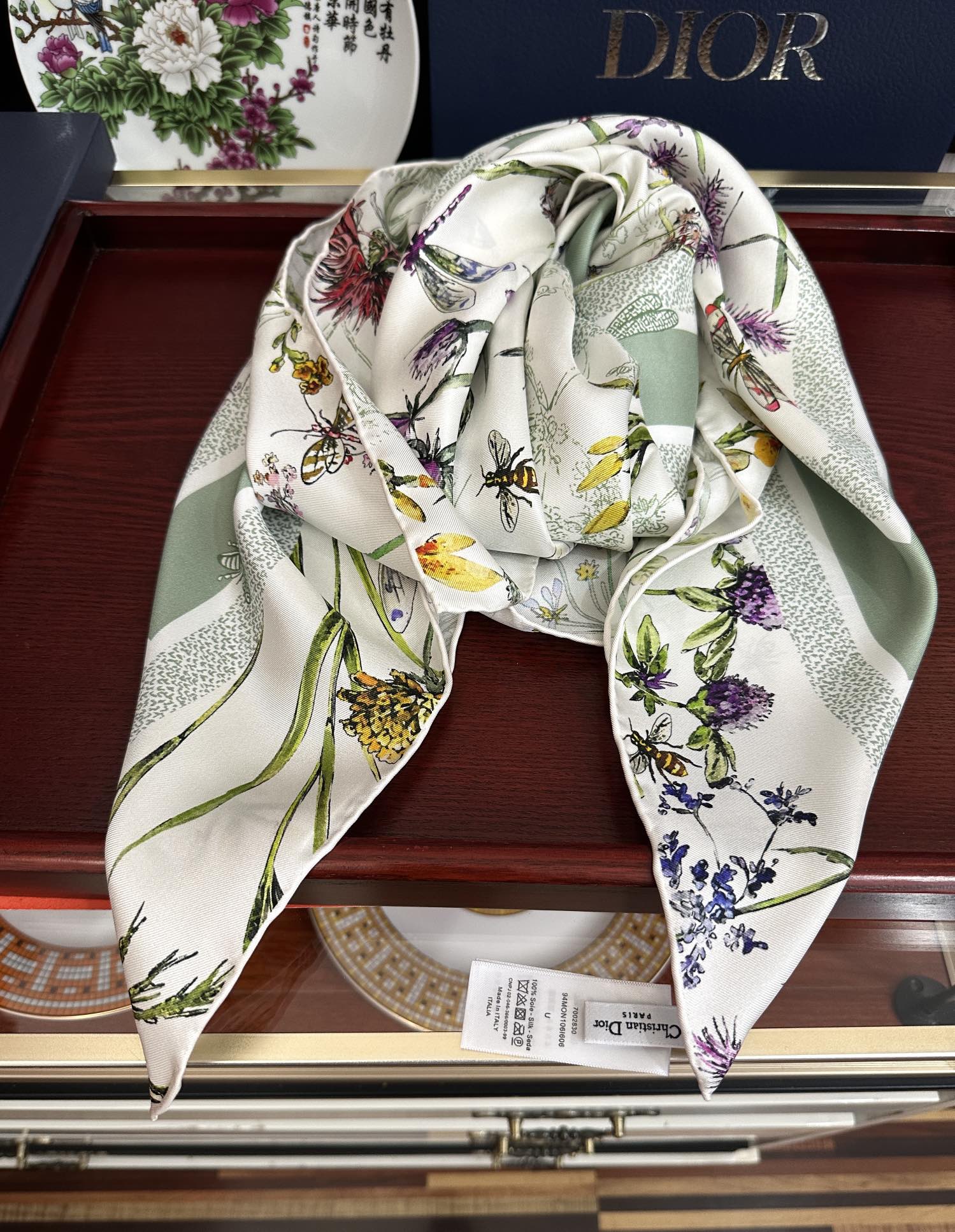 Dior scarf