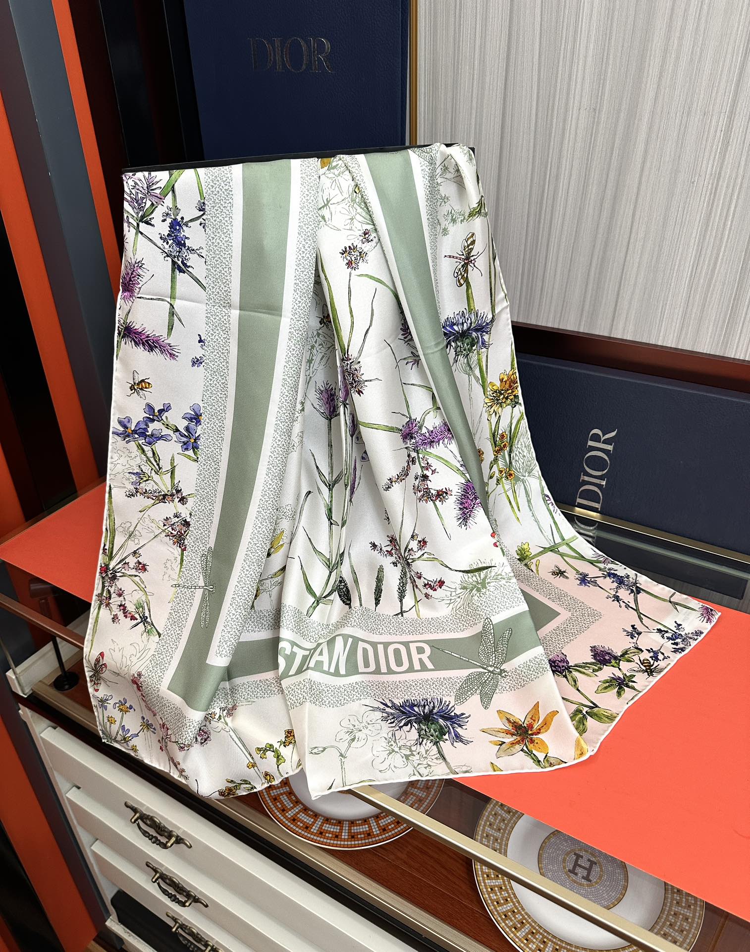 Dior scarf