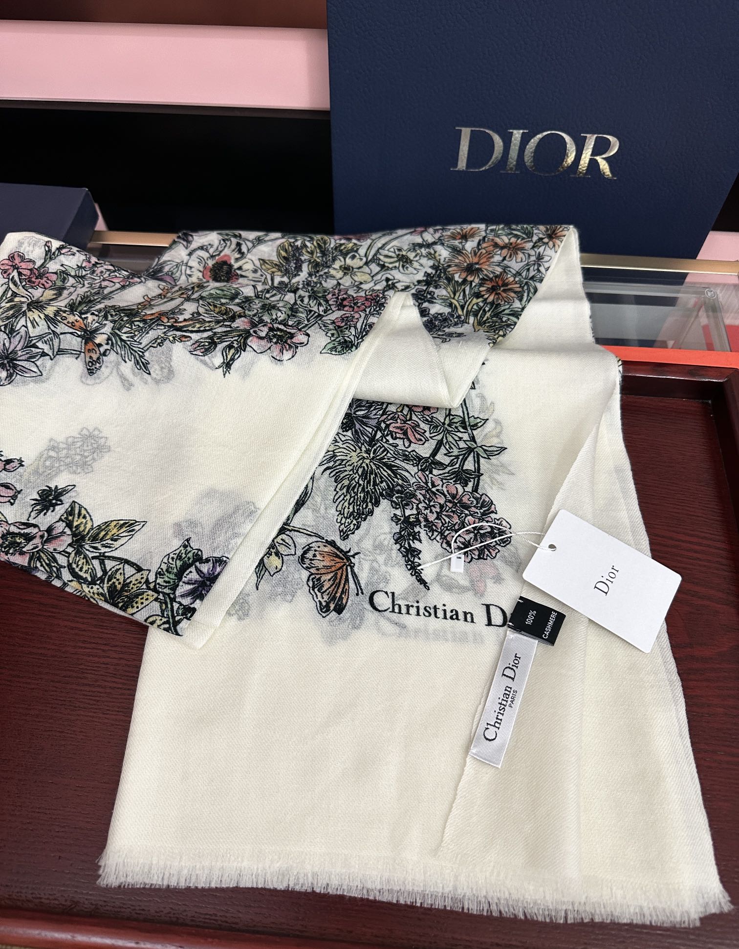 Dior scarf