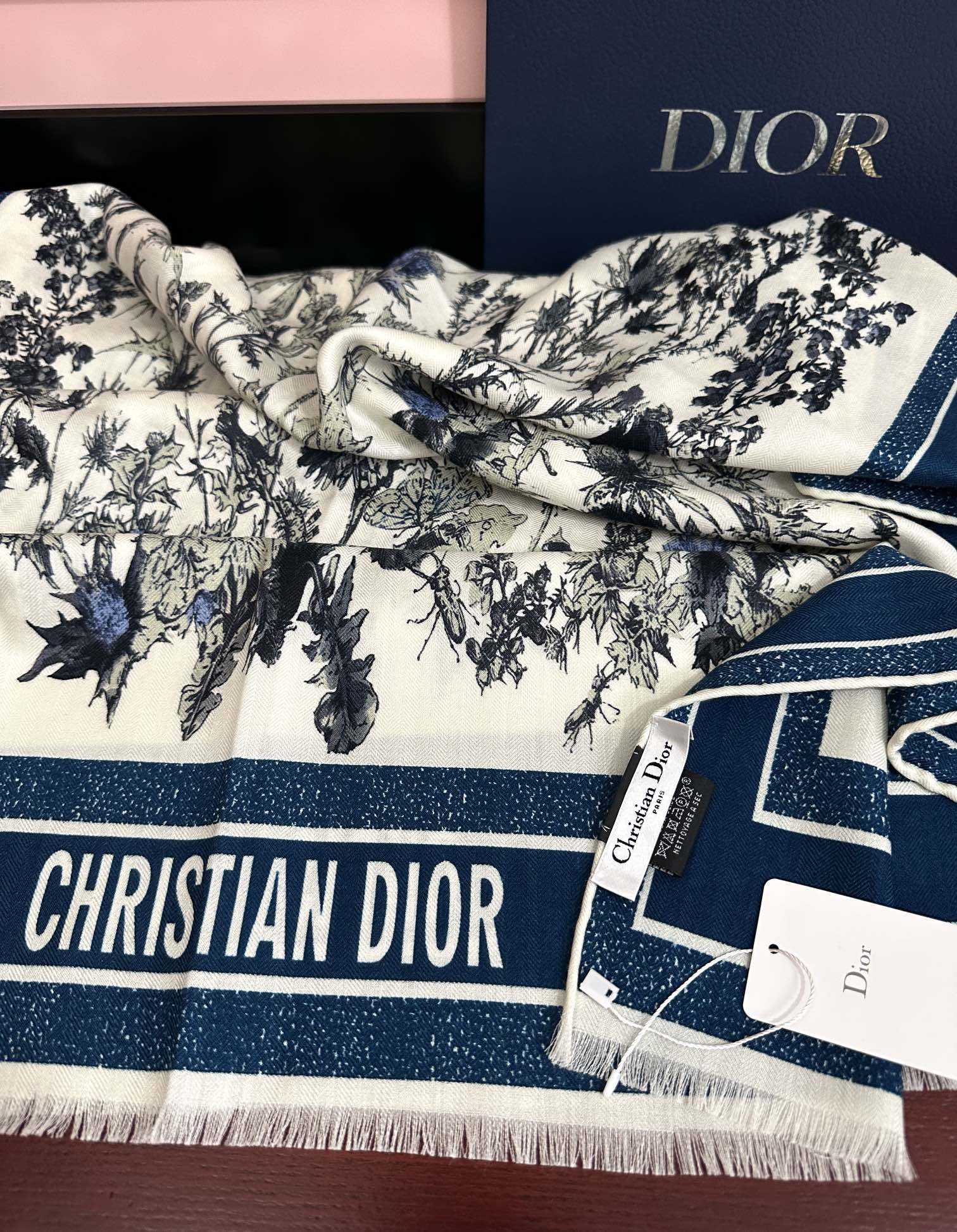 Dior scarf