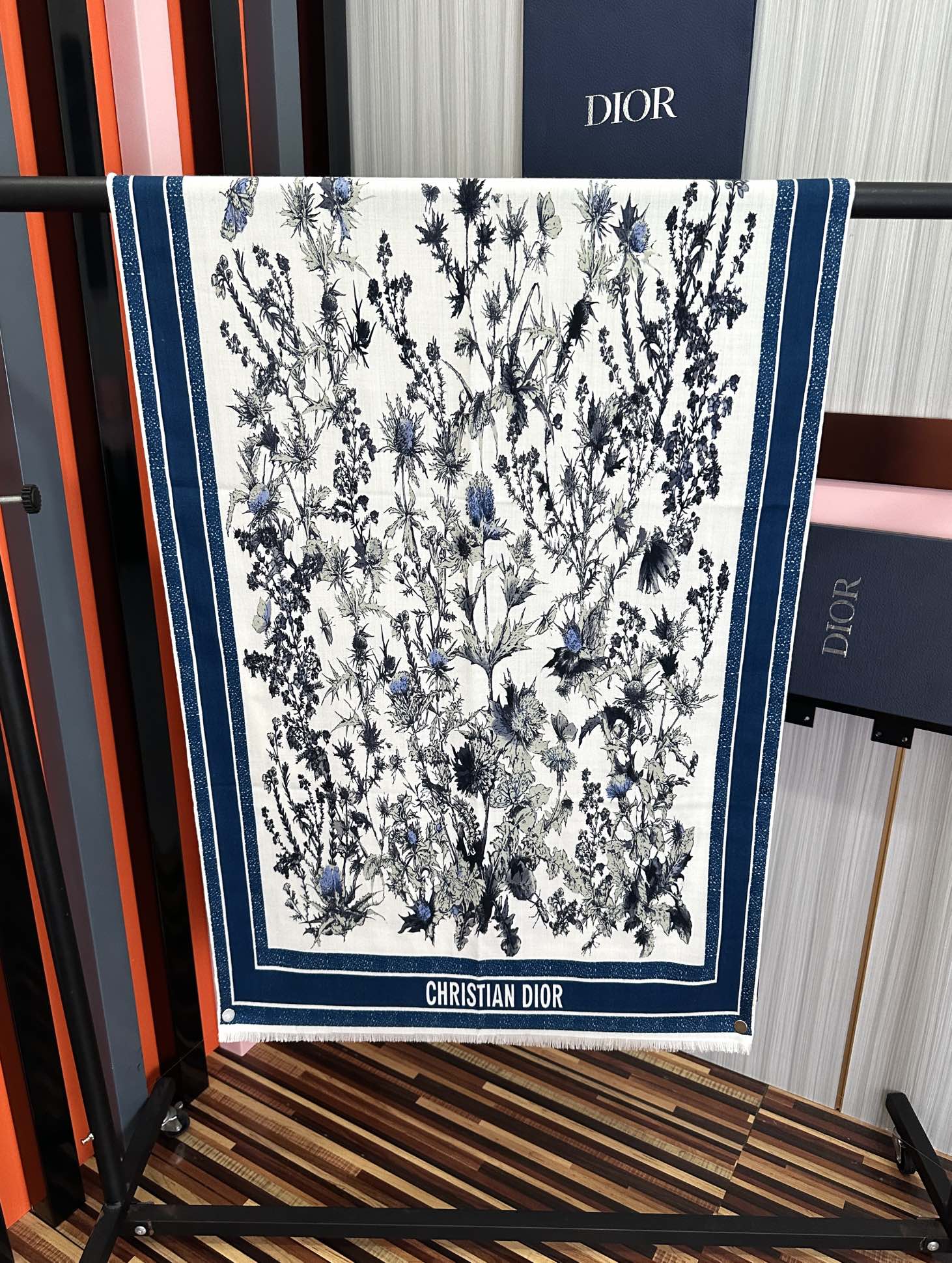 Dior scarf