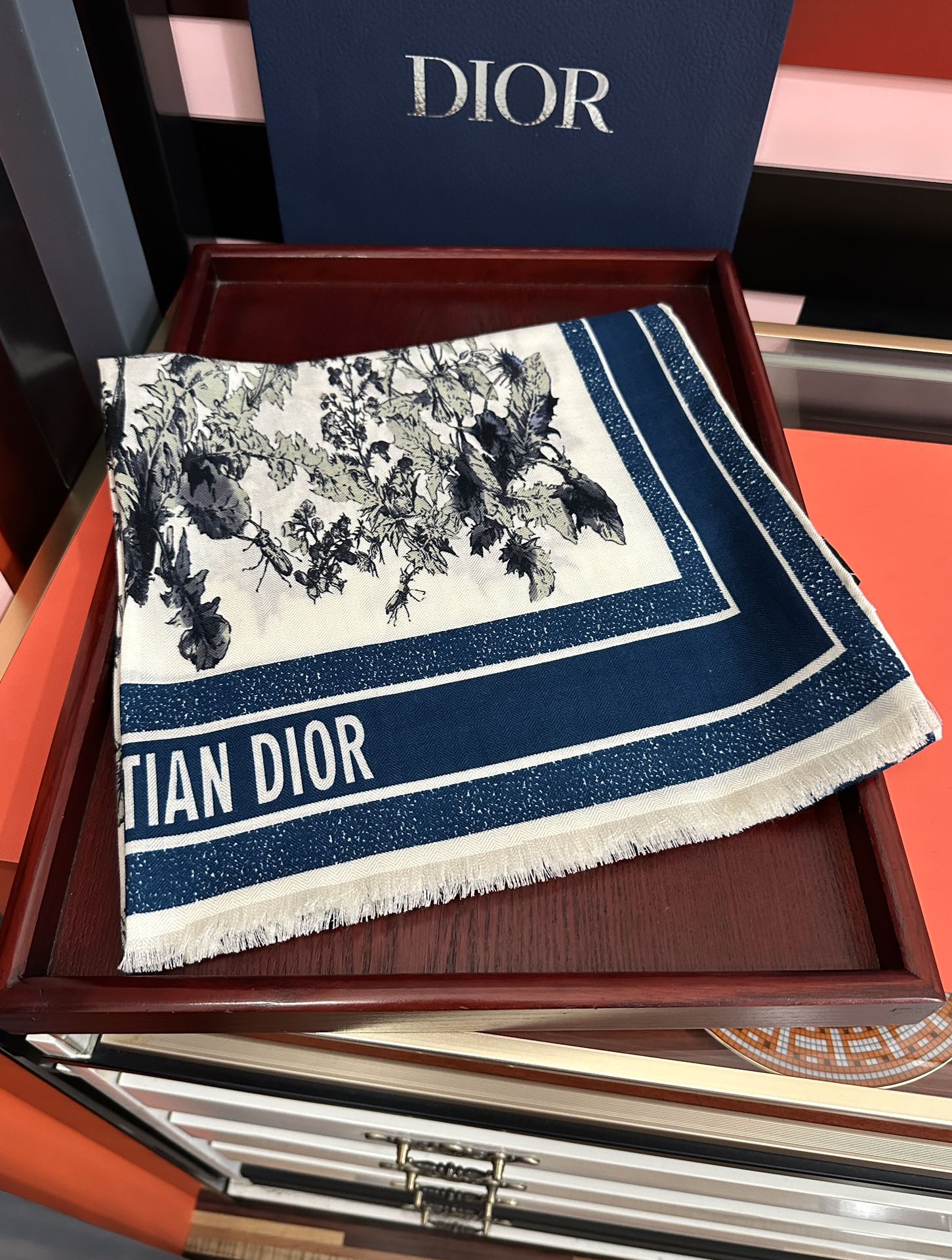 Dior scarf