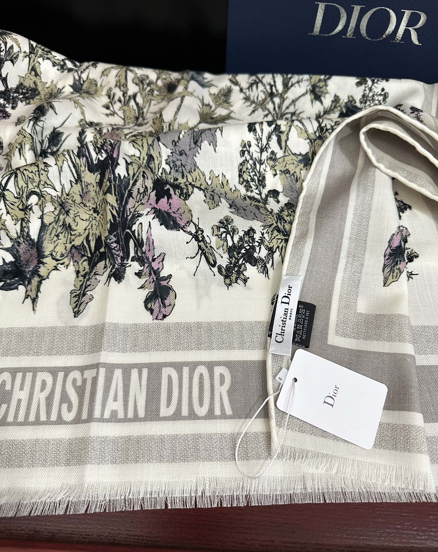 Dior scarf